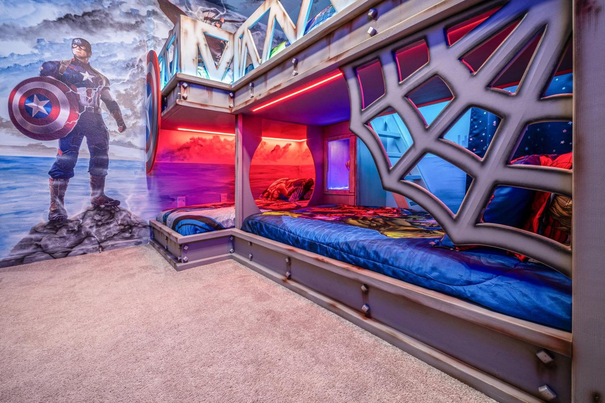 Holiday home Themed Retreat 6br W Magical Private Pool *