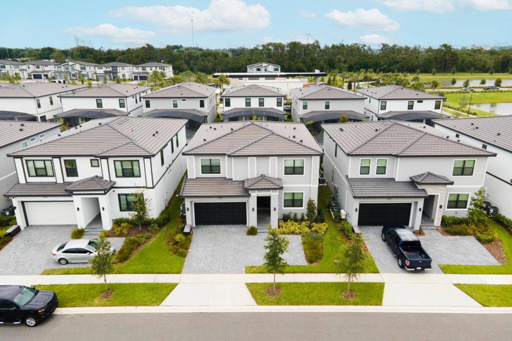Paradiso Grand 6 Bedroom