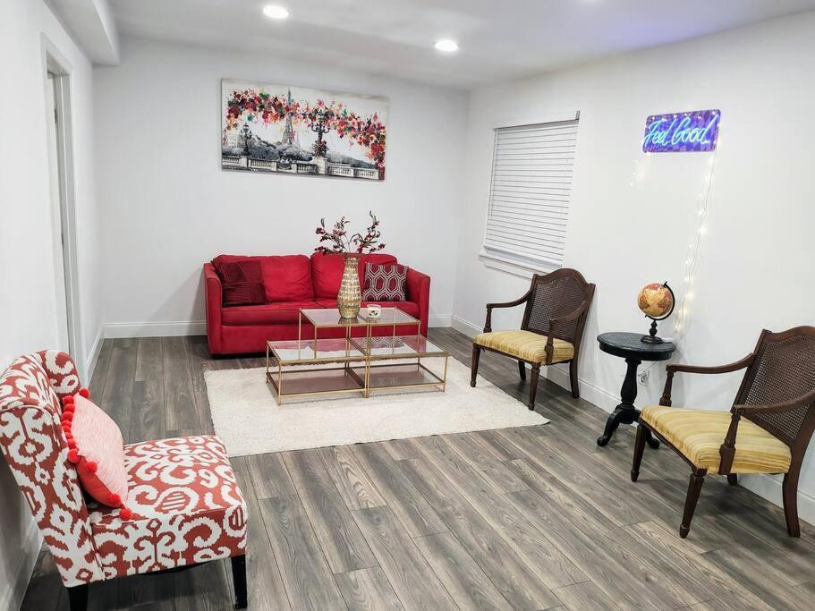 Barnett Place * Orlando