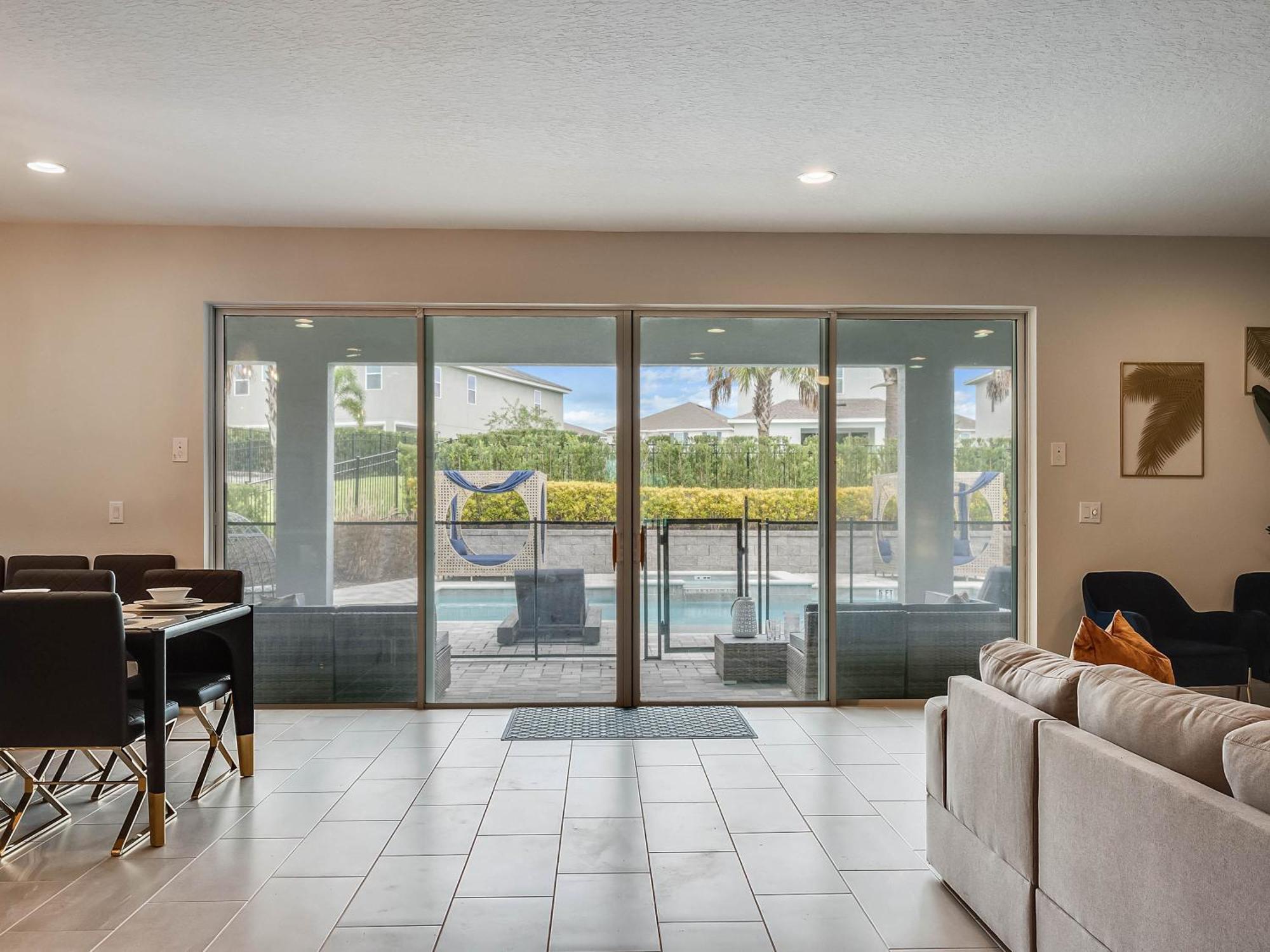 - Encore 1583 Villa Orlando