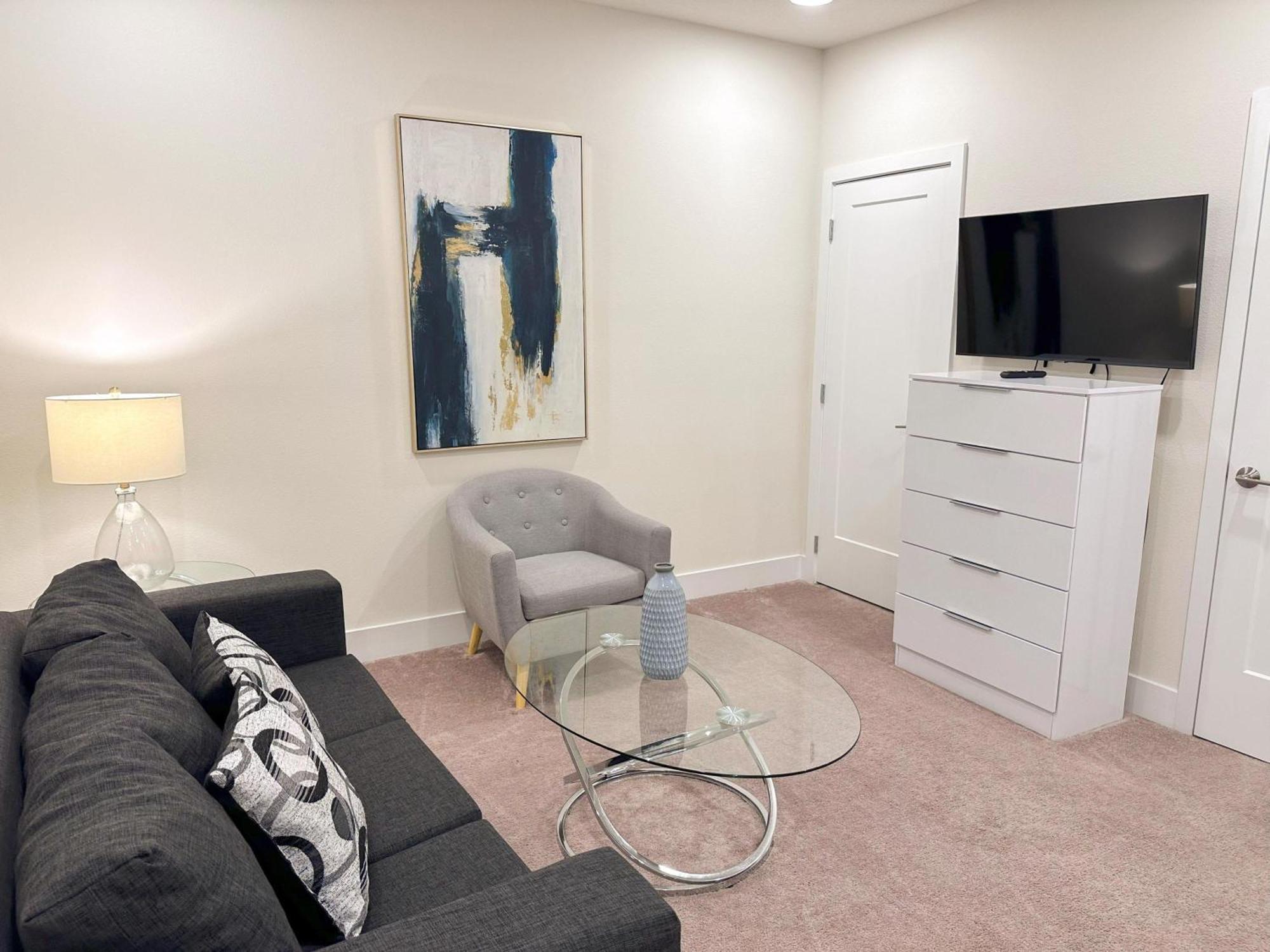 3 Bedrooms Pool Hidden Forest Amenities Orlando
