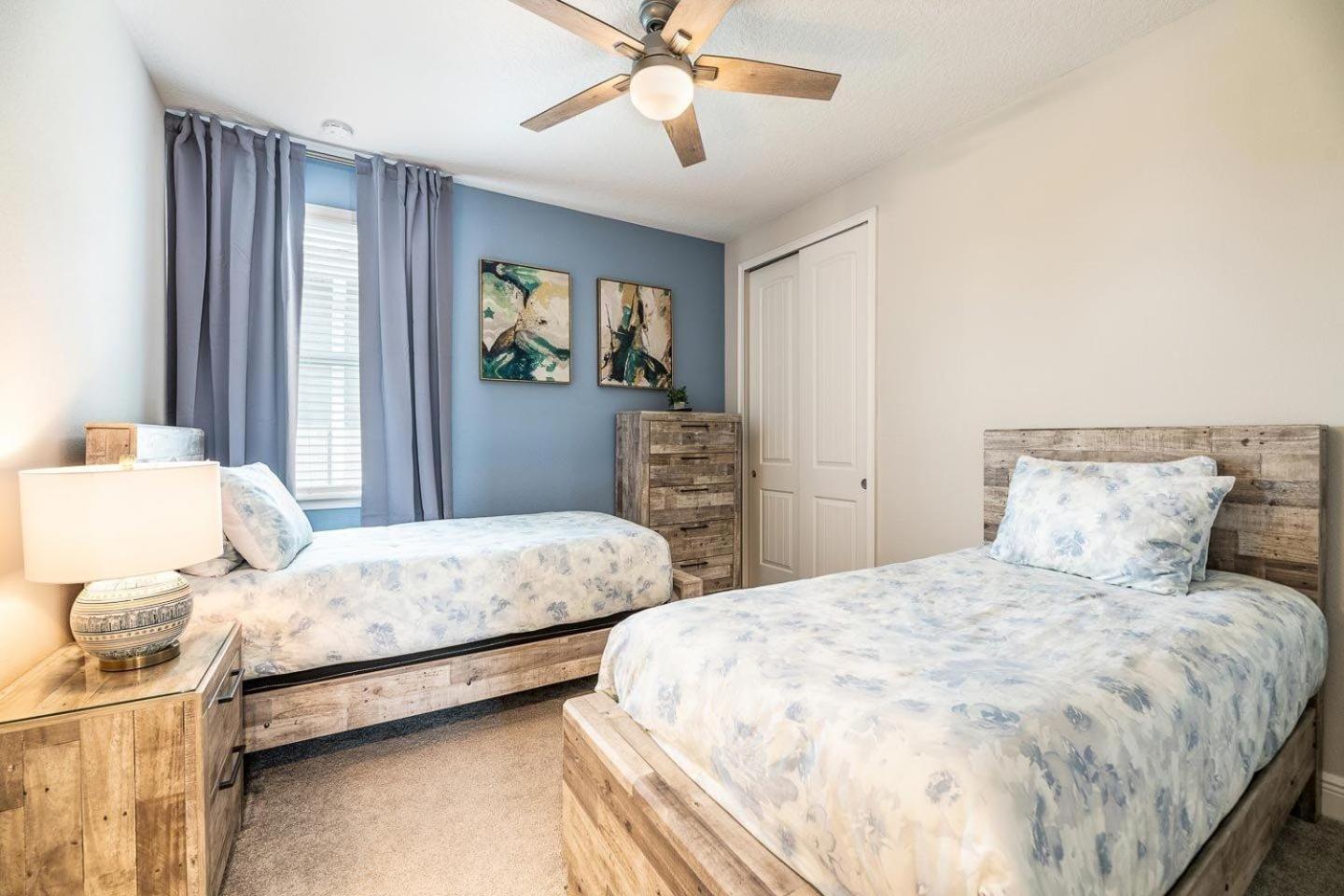 Dashing 6 Bdrm With Games At Encore