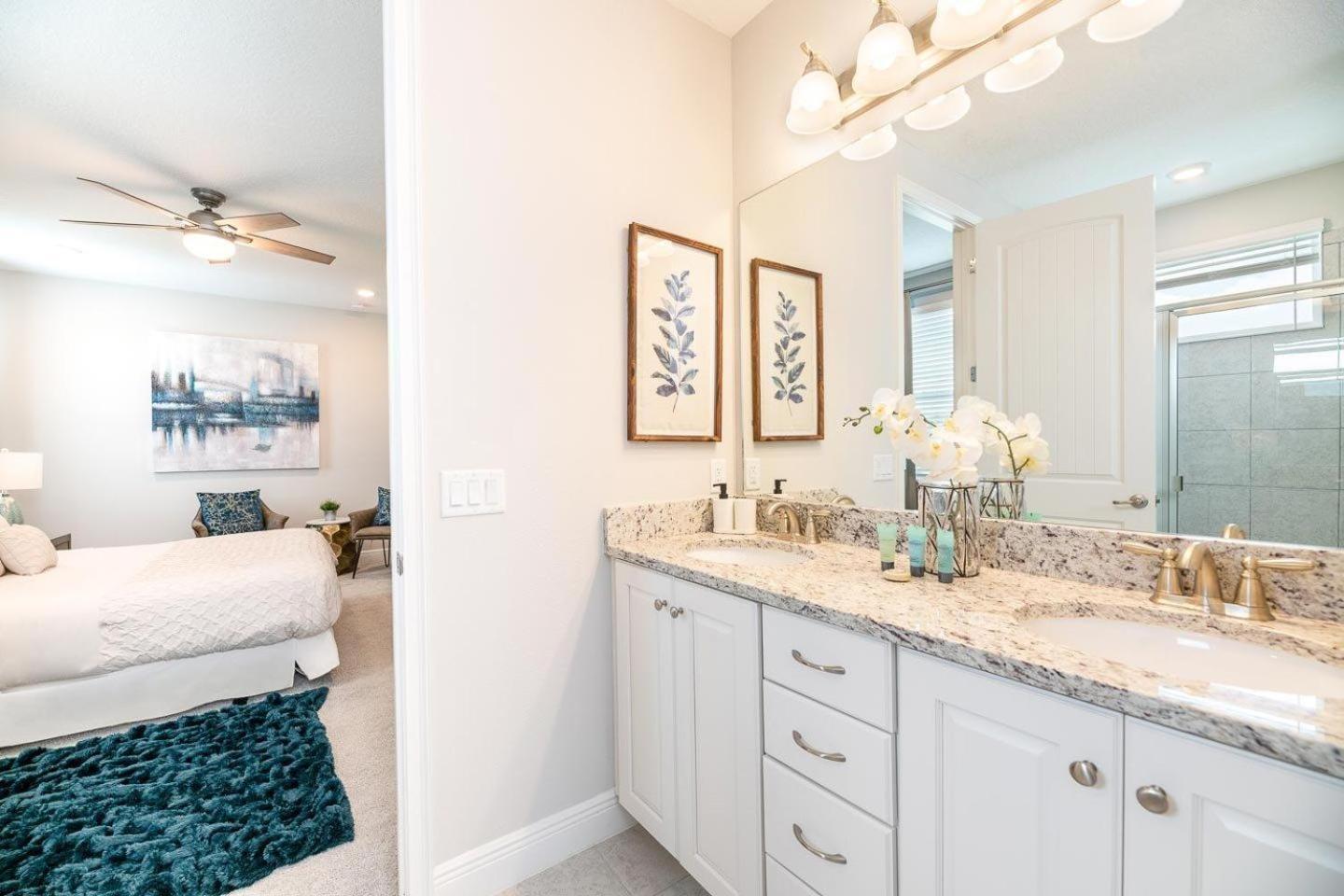 Dashing 6 Bdrm With Games At Encore Holiday home