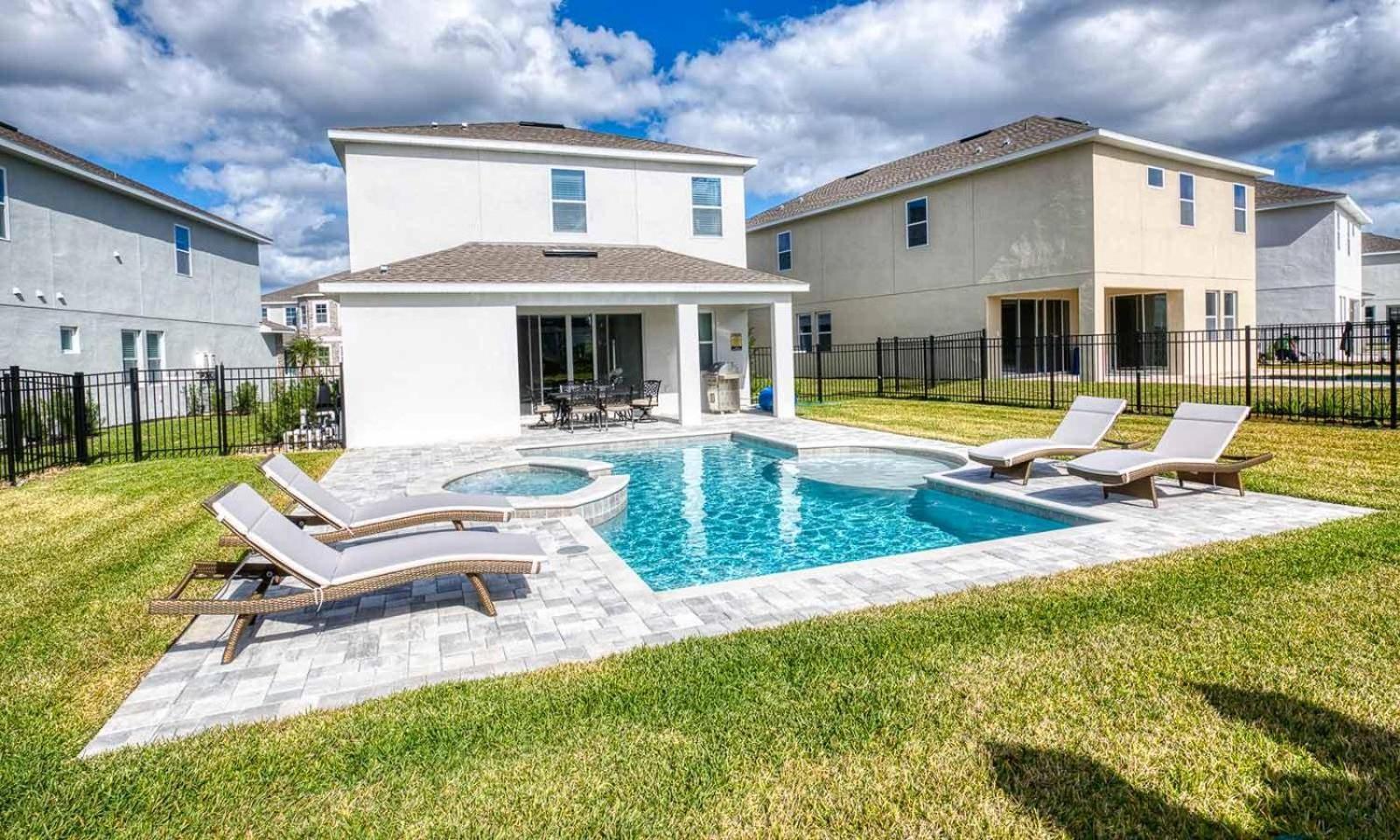 Spacious 5 Bdrm With Playground In Encore Orlando