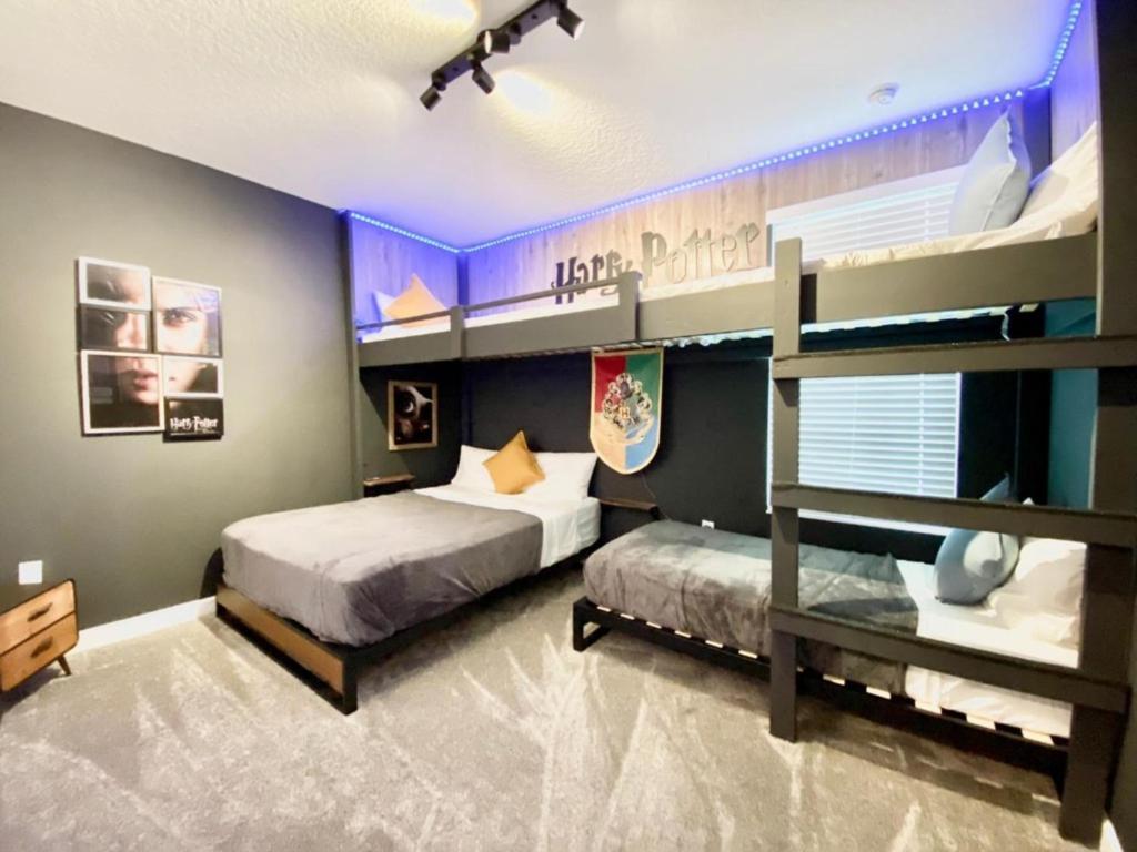 Luxury 6 Bedroom 5 Bath Poolhome 214 * Orlando