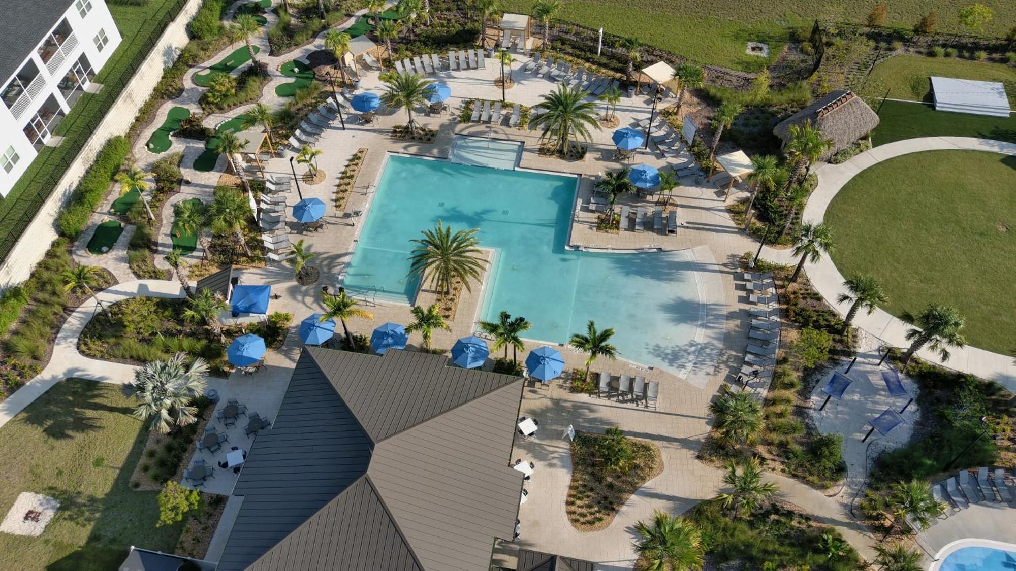 Luxury 6 Bedroom 5 Bath Poolhome 214 * Orlando
