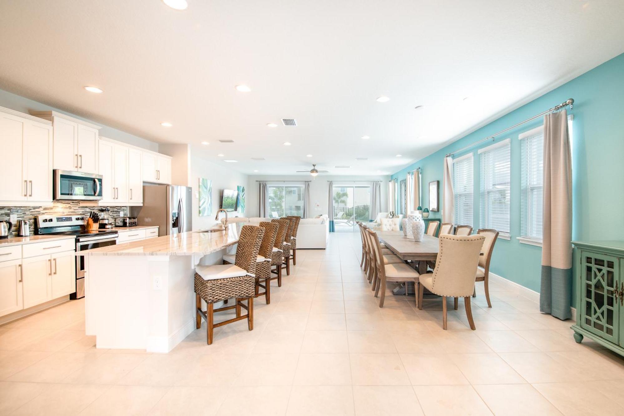 Vibrant With Pool Table & Amenities Near By Rentyl - 7707g Holiday home