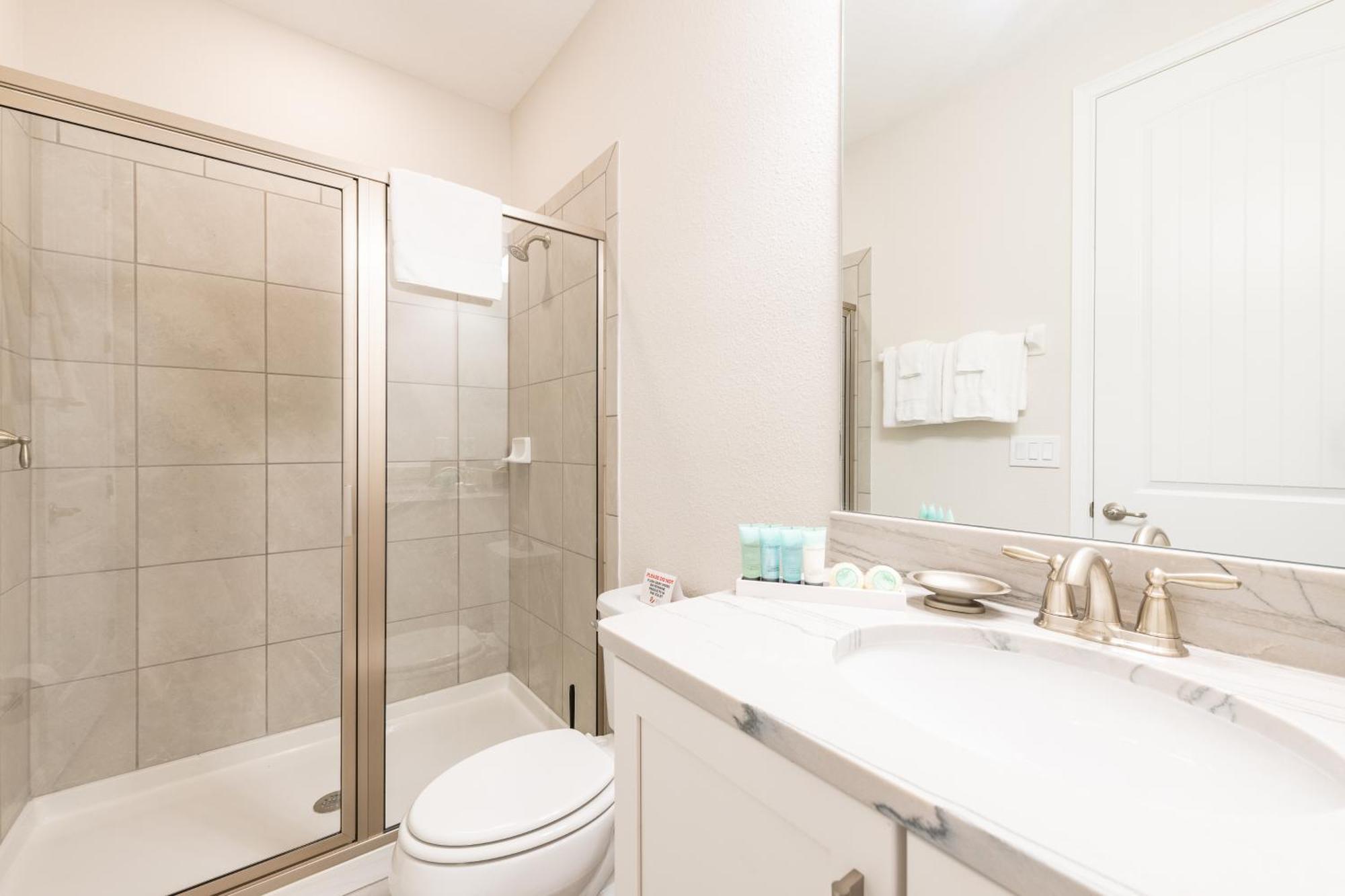 Vibrant With Pool Table & Amenities Near By Rentyl - 7707g * Orlando
