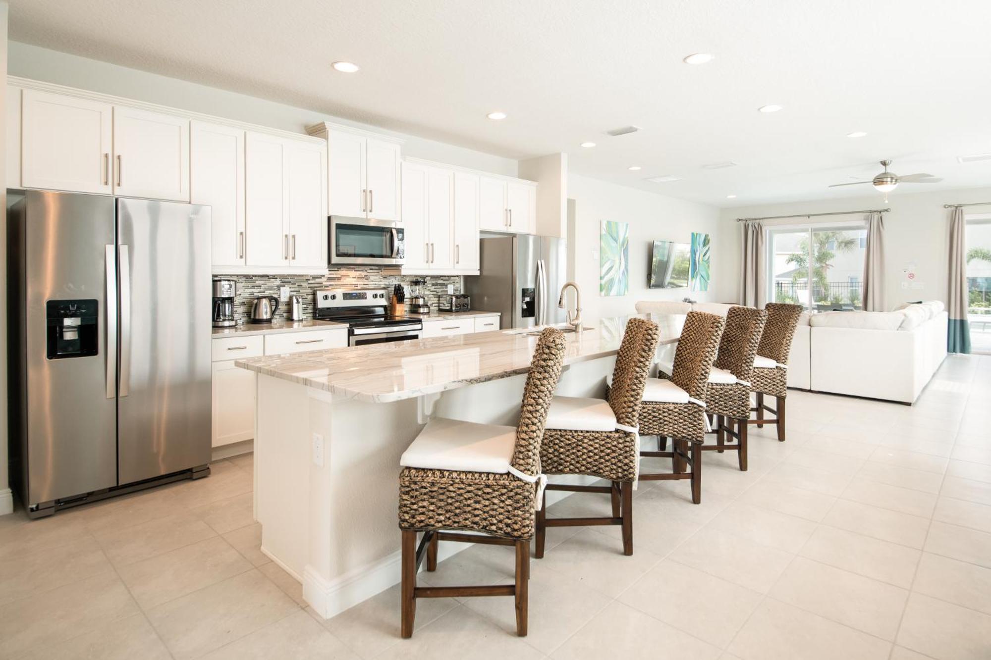 Holiday home Vibrant With Pool Table & Amenities Near By Rentyl - 7707g Orlando