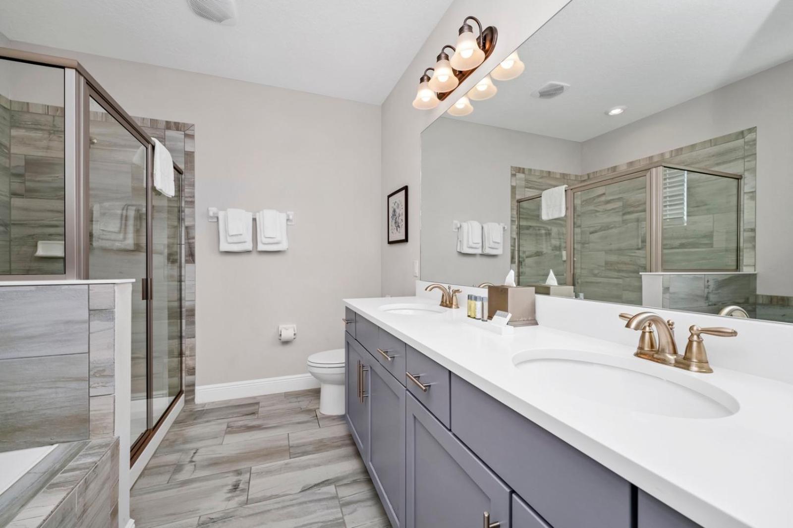 Elite With Private Pool & Amenities By Rentyl Near - 200a Holiday home Orlando