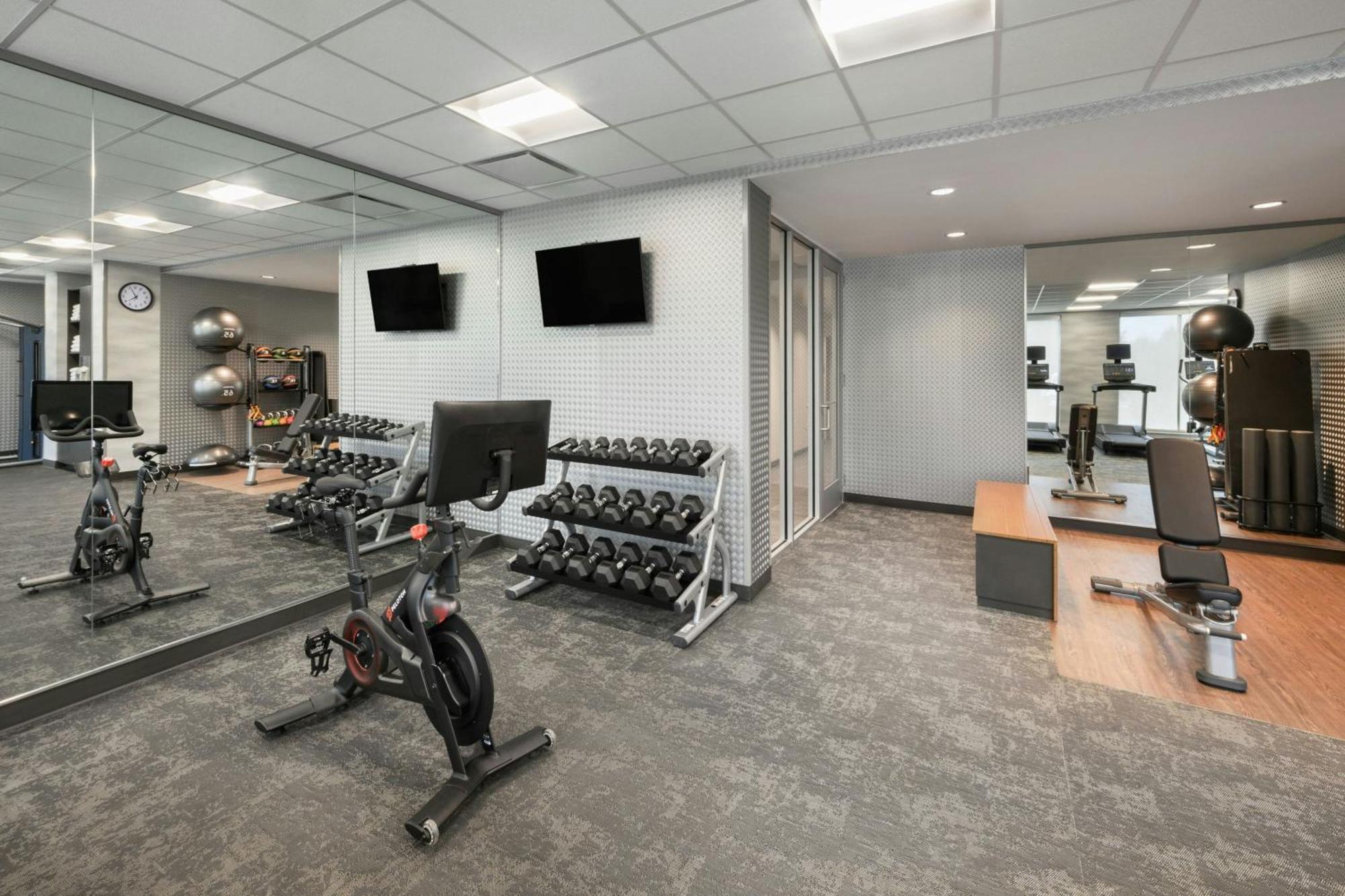 Fairfield By Marriott & At Millenia Hotel Orlando