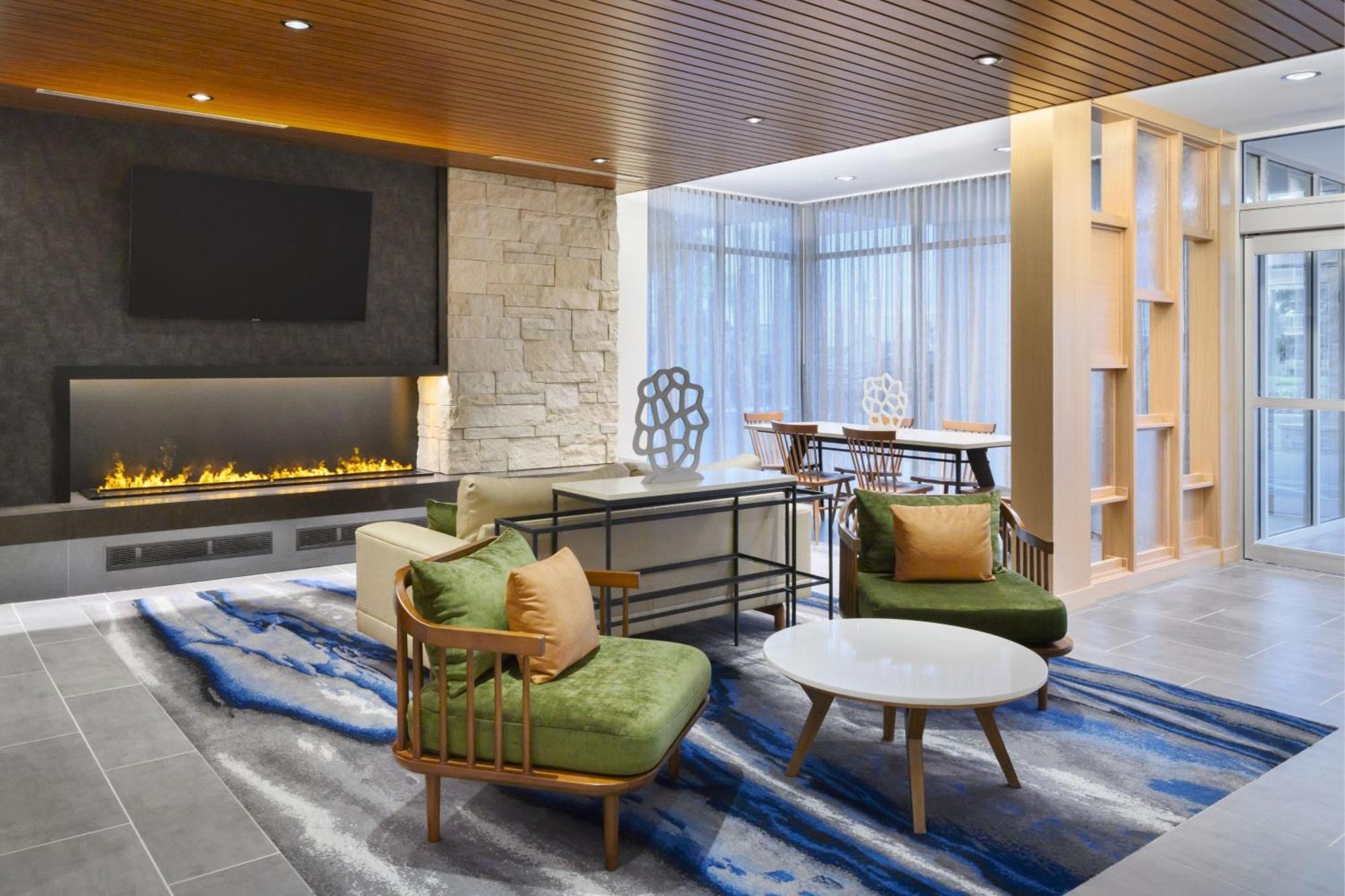 Hotel Fairfield By Marriott & At Millenia Orlando