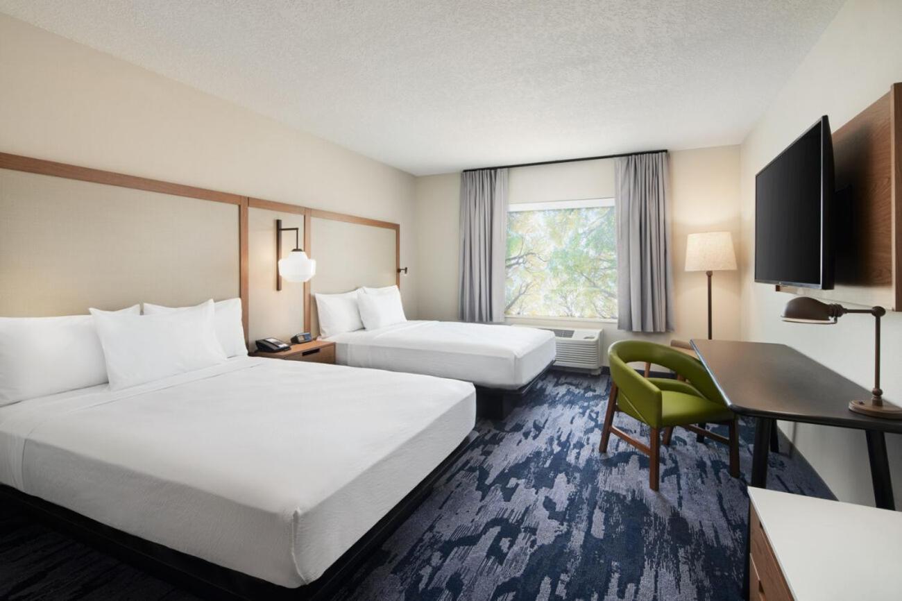 Fairfield By Marriott & At Millenia Orlando