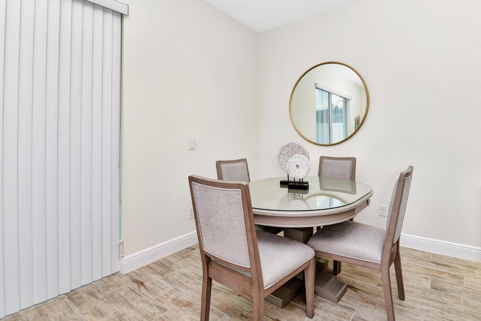 Villa Bright Near With Margaritaville Access - 8191cp