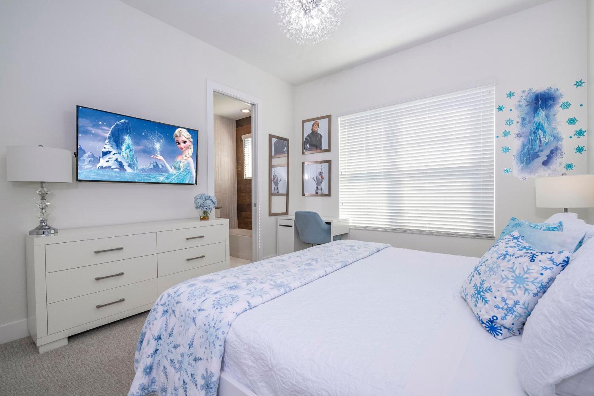 Holiday home Themed House 5 Min To Parks, Heated Pool, Jacuzzi, Gym And