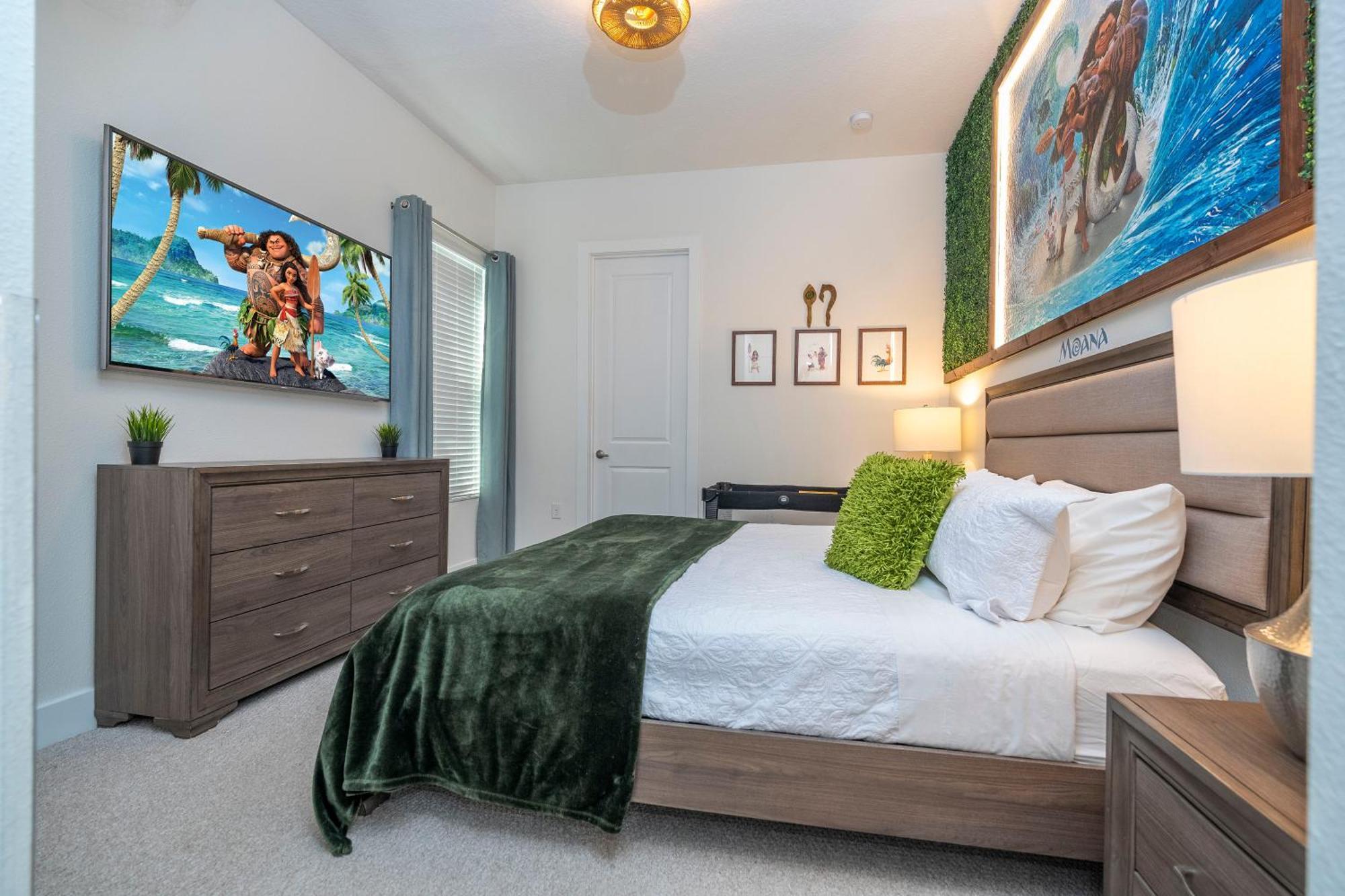 Themed House 5 Min To Parks, Heated Pool, Jacuzzi, Gym And Holiday home