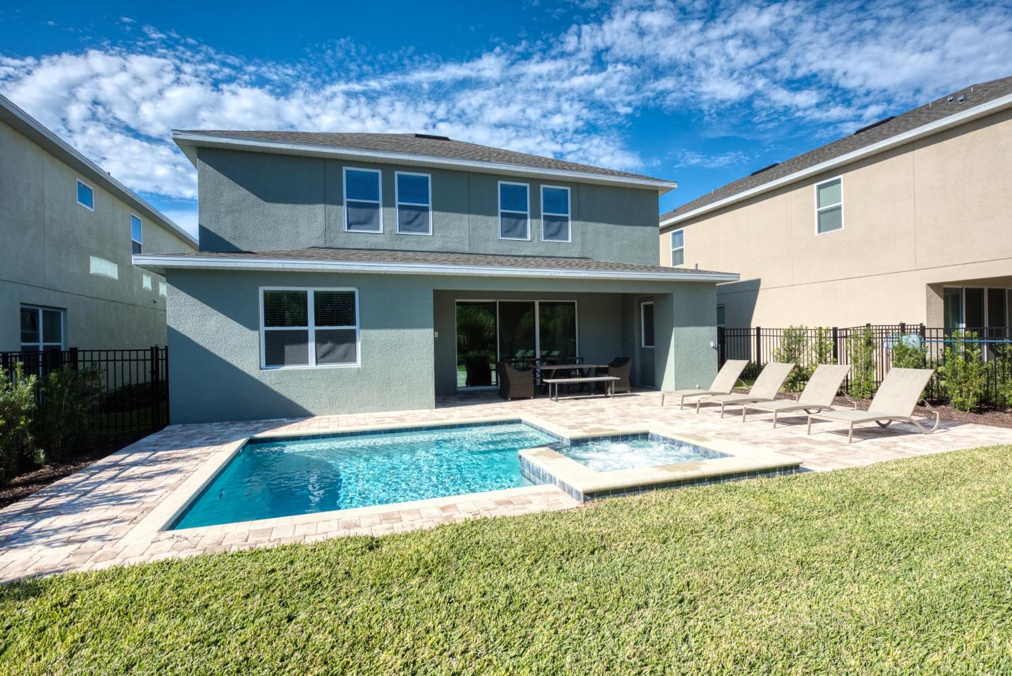 Lovely By Rentyl Near With Private Pool, Air Hockey Table & Amenities - 7467m Orlando