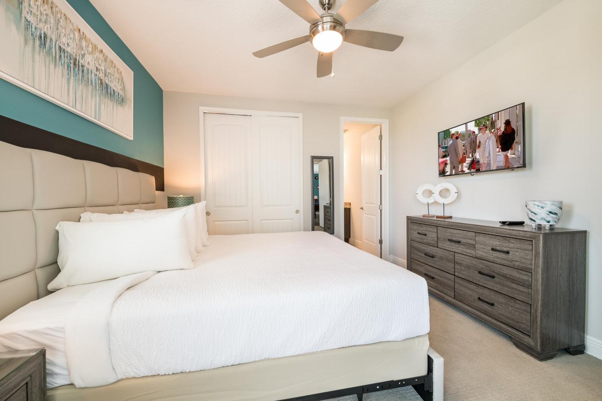 Vibrant With Theater & Pool Table Near By Rentyl - 7713g Holiday home