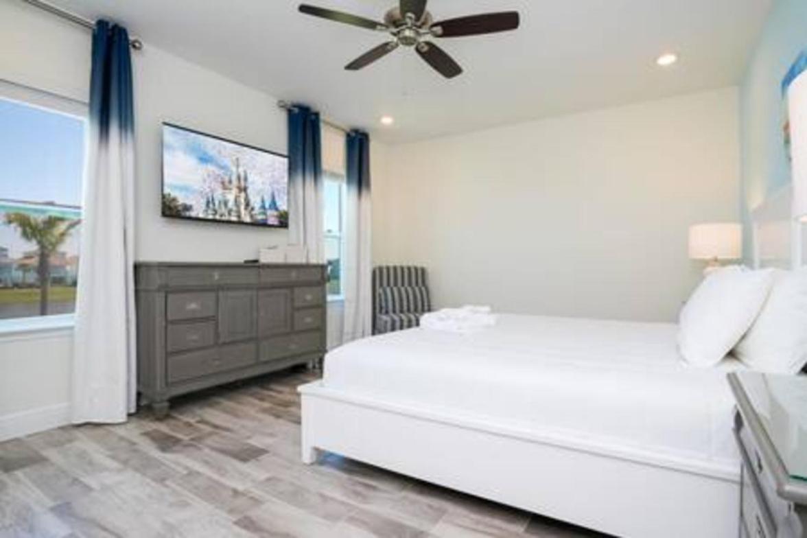 Brand New Private Oasis 4 Bedroom - Margaritaville Holiday home