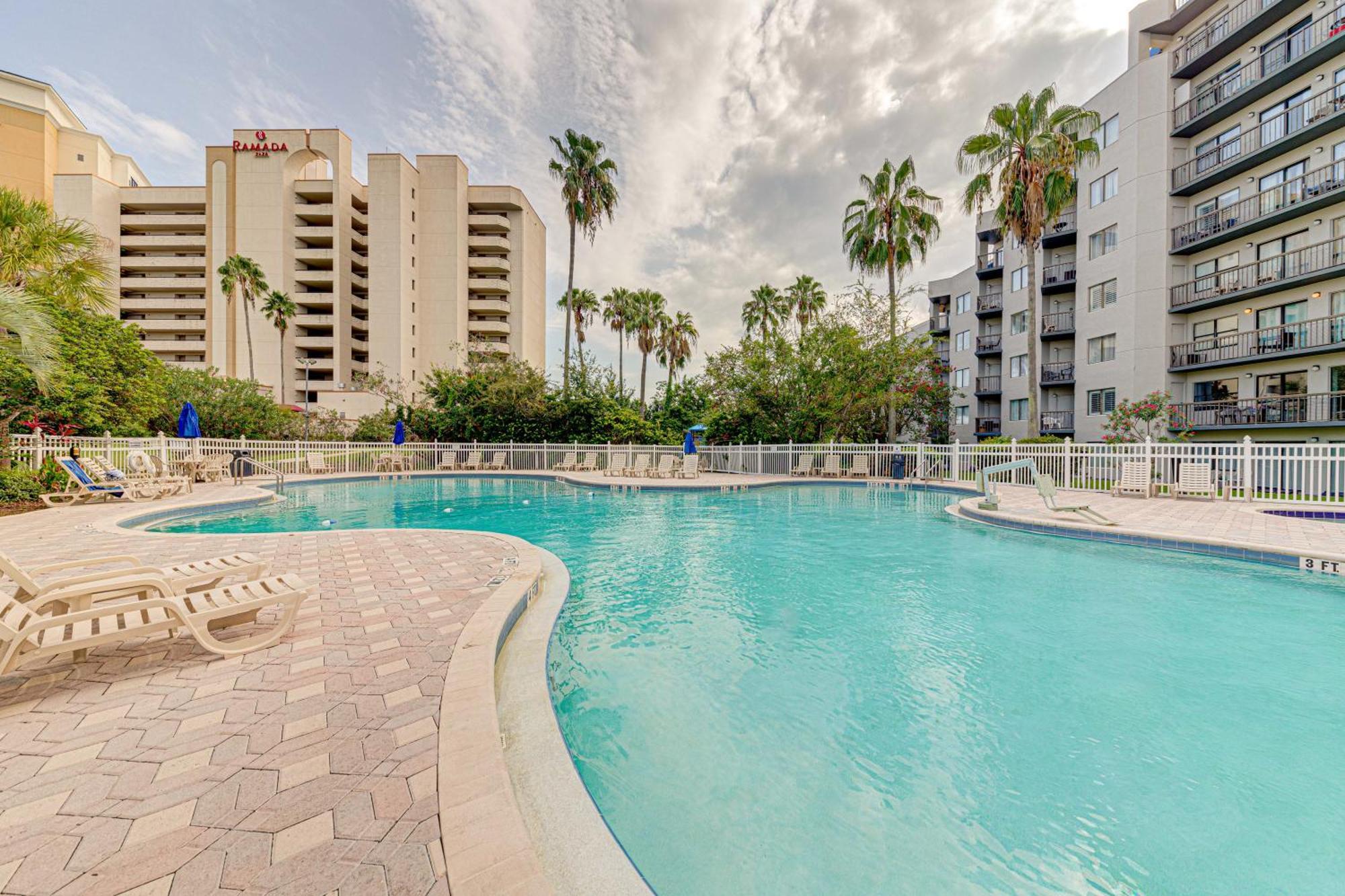 Cozy Lakeview Getaway Near Universal 2602 * Orlando