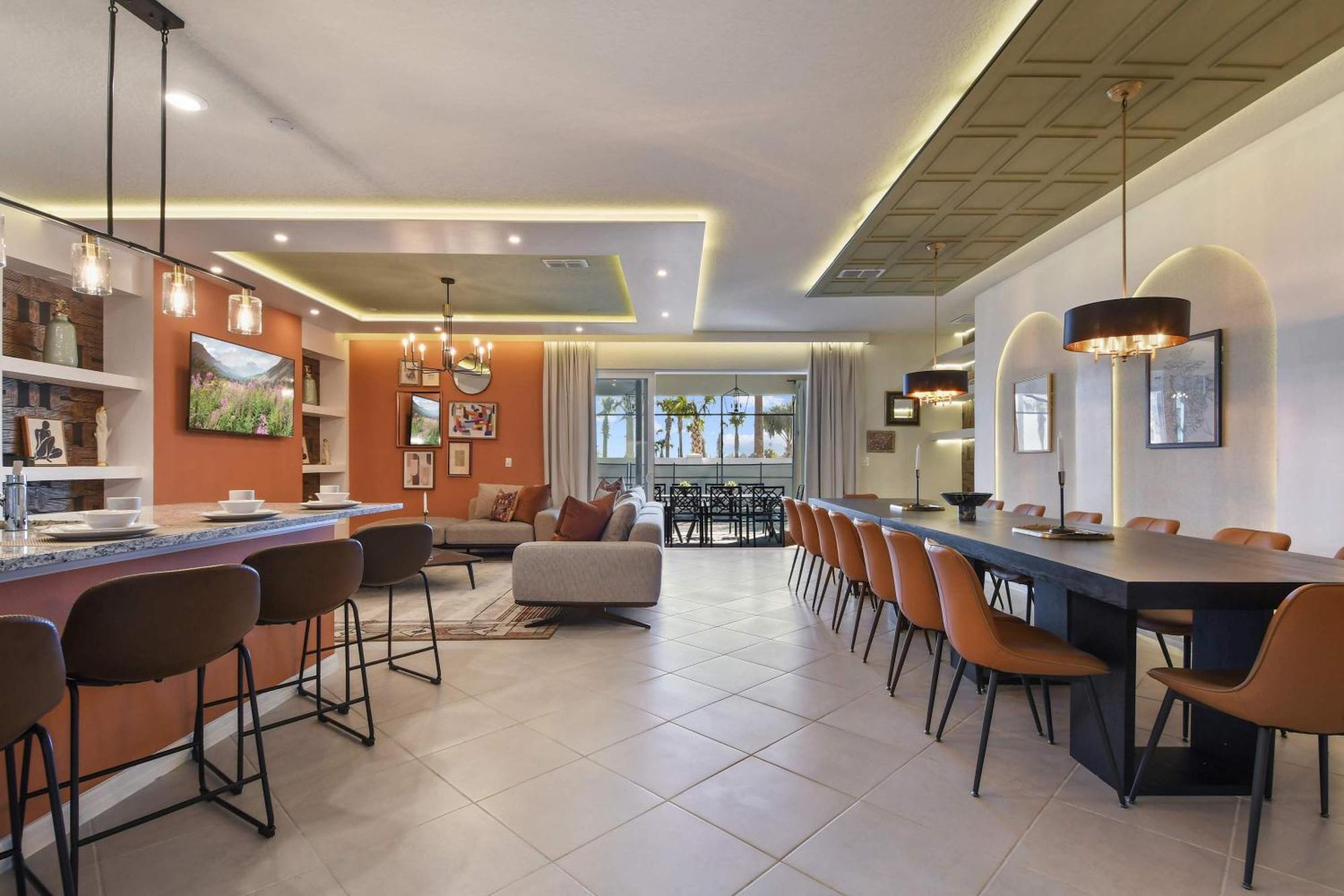 Luxurious Windsor Cay Retreat With Theater & Pool Holiday home *