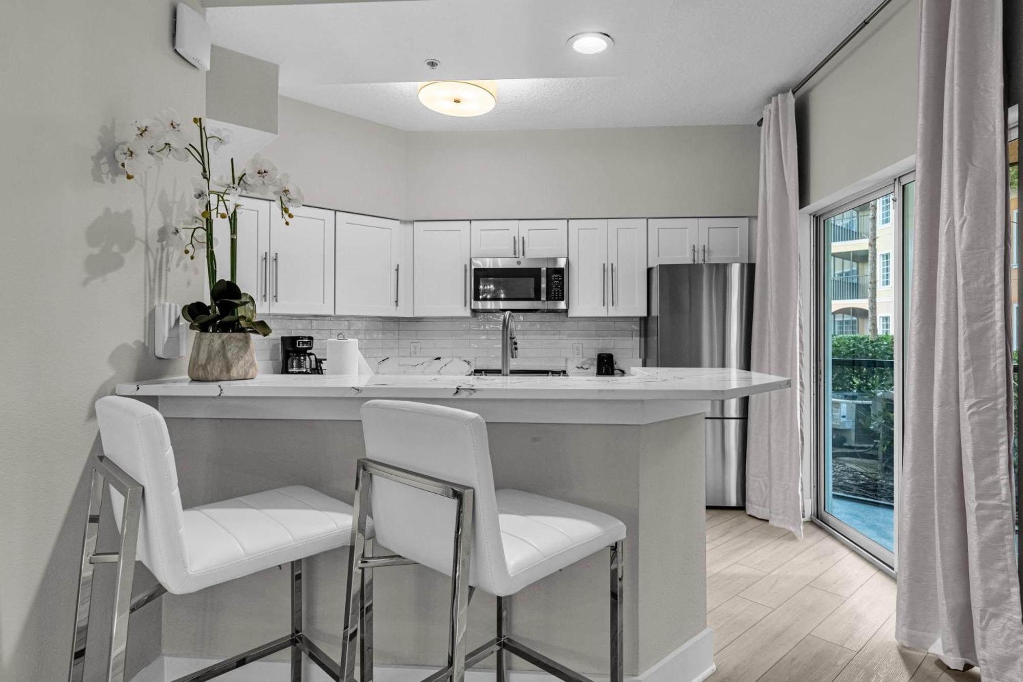 3 Bedroom Family Friendly At Worldquest Near 2732 Orlando