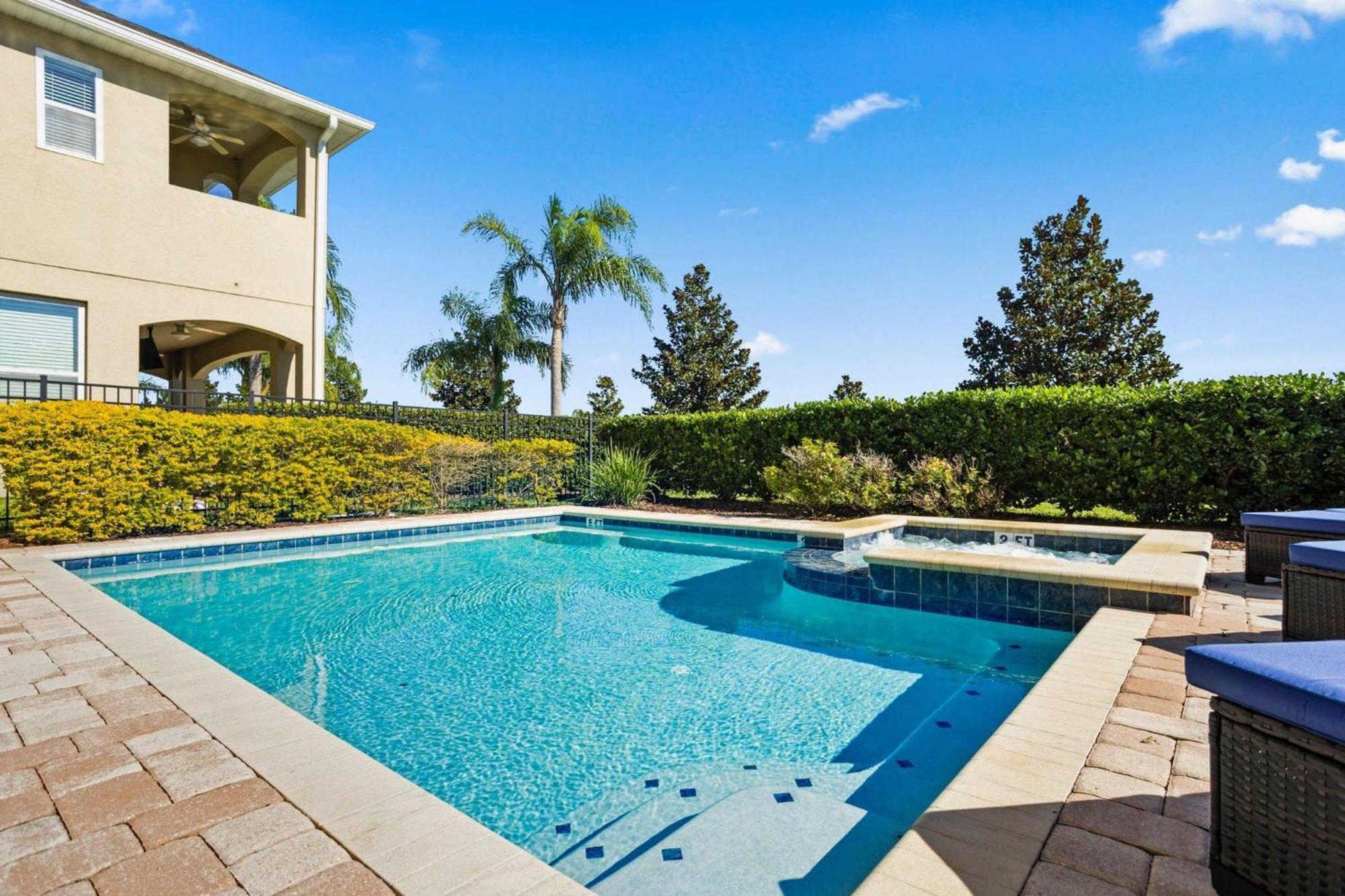 Sun-filled 6 Bdrm With Game At Encore