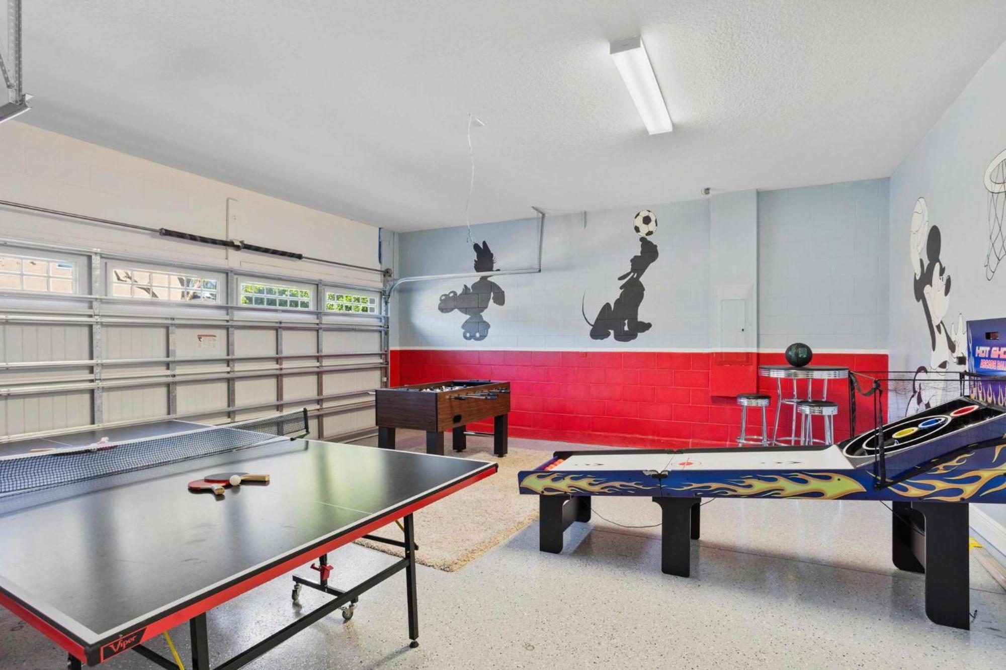 Holiday home Sun-filled 6 Bdrm With Game At Encore