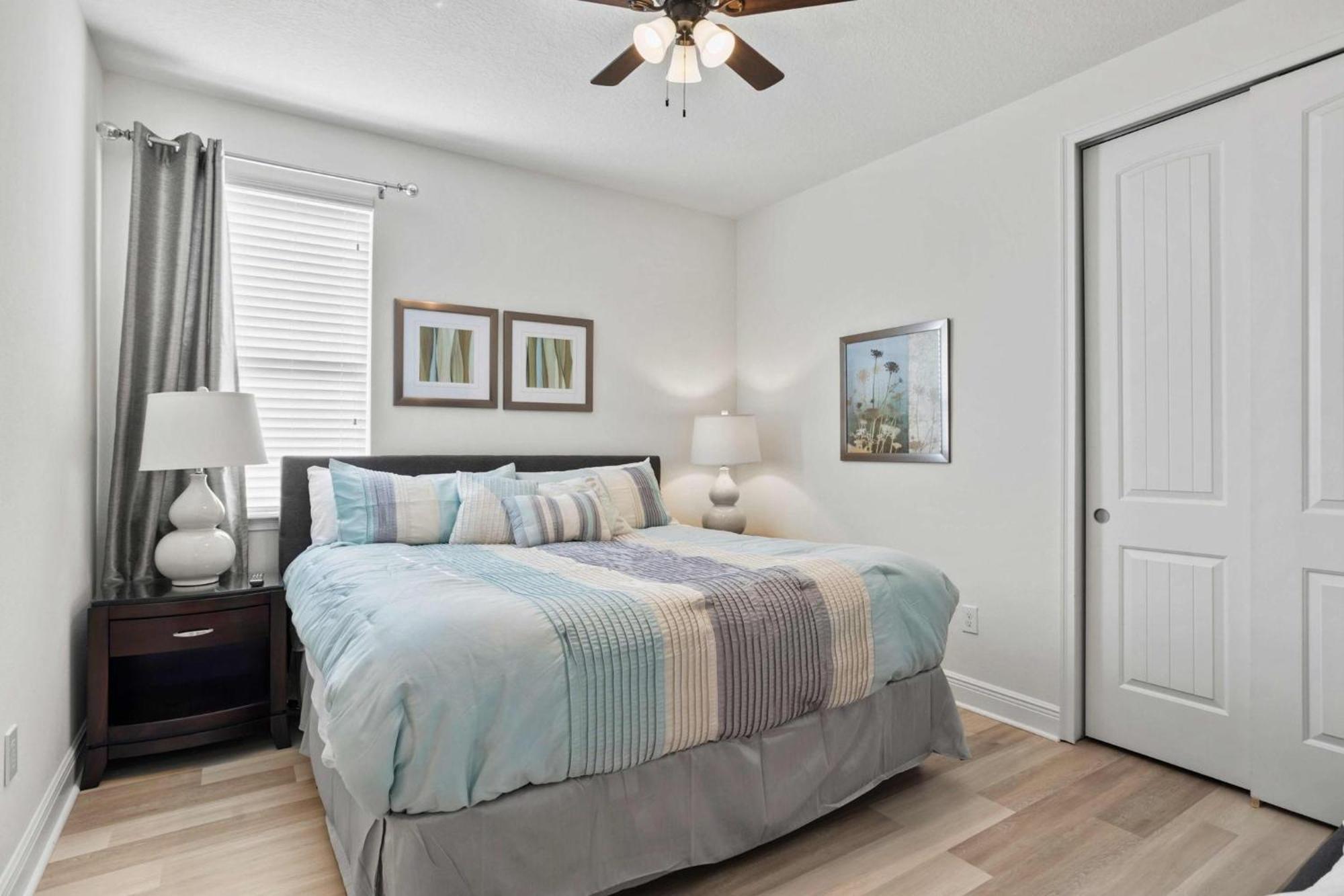 Sun-filled 6 Bdrm With Game At Encore Holiday home