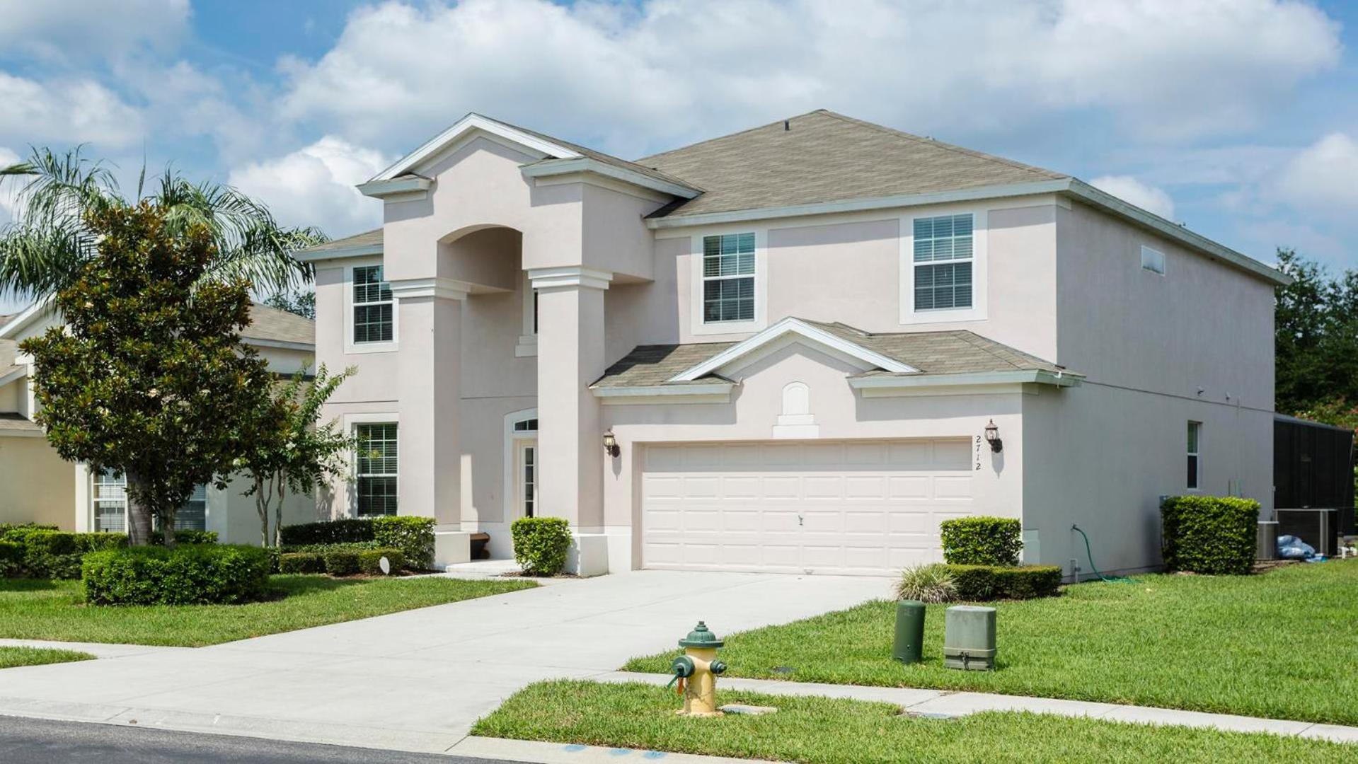 Spacious 6br With Pool 3 Miles To *