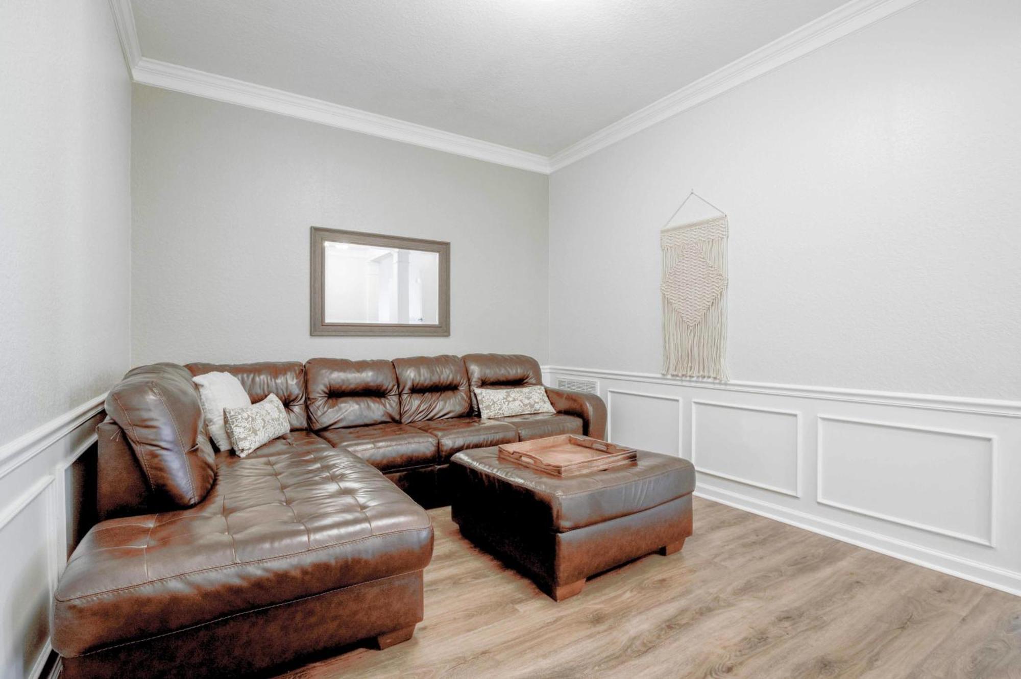 Holiday home New! Luxurious Vista Cay Lakeview Fantasy Near Theme Parks And Walk To The Convention Center Orlando