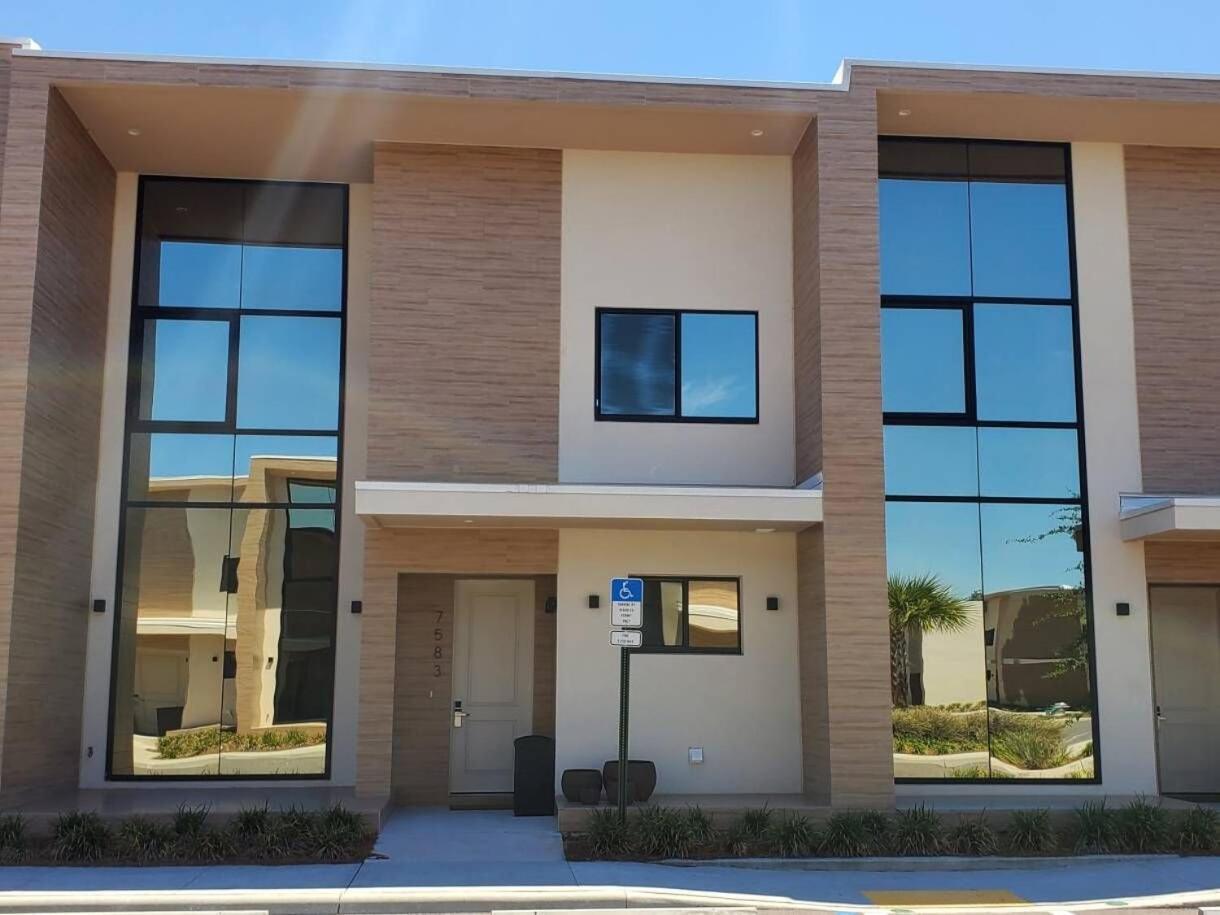 7490 Magic Vilage Cozy Attractive 8min Holiday home Orlando