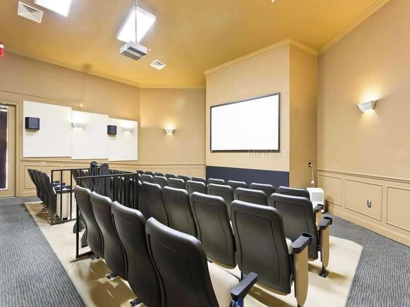 Holiday home Perfect Townhome Near