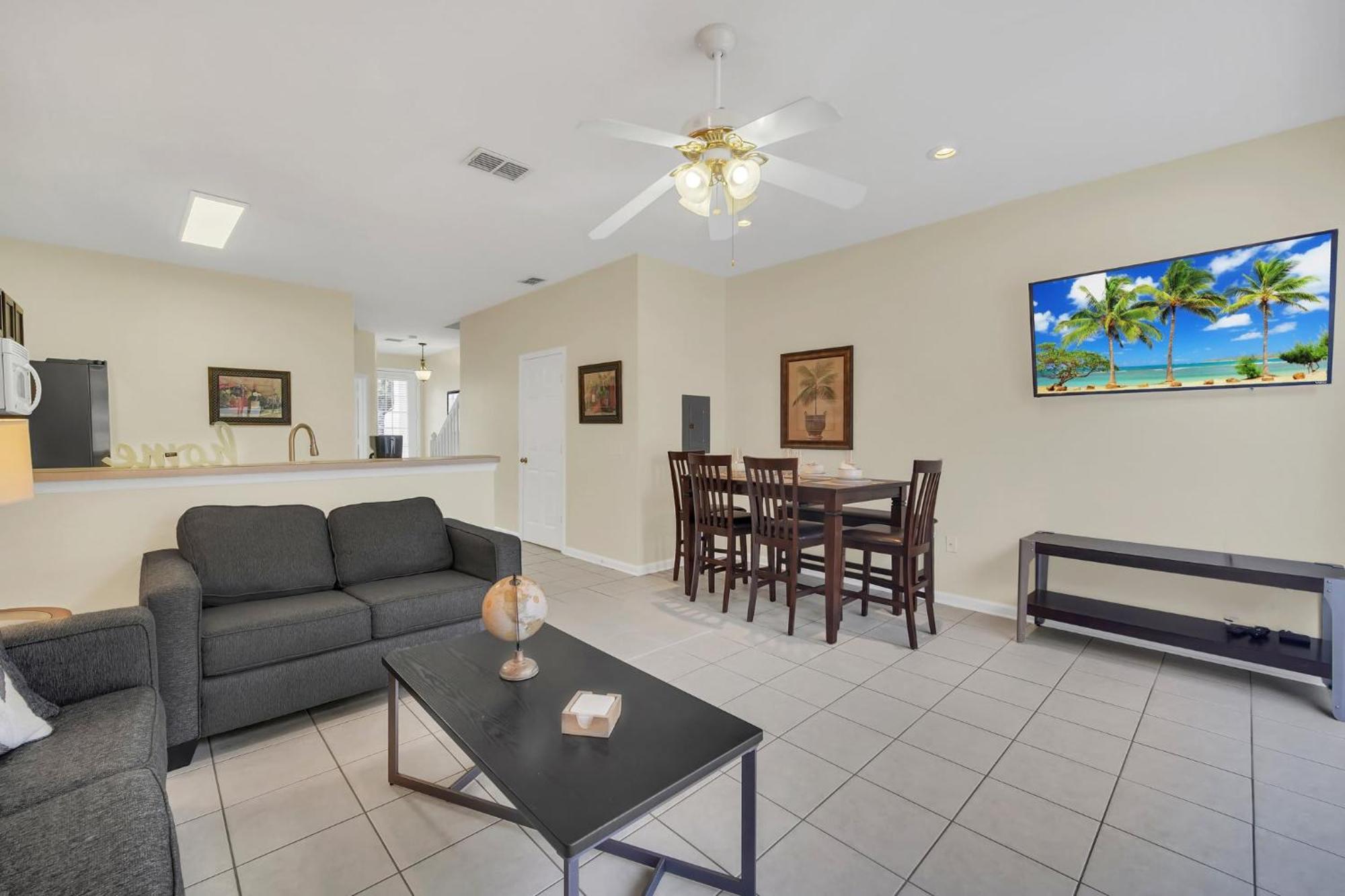 Perfect Townhome Near