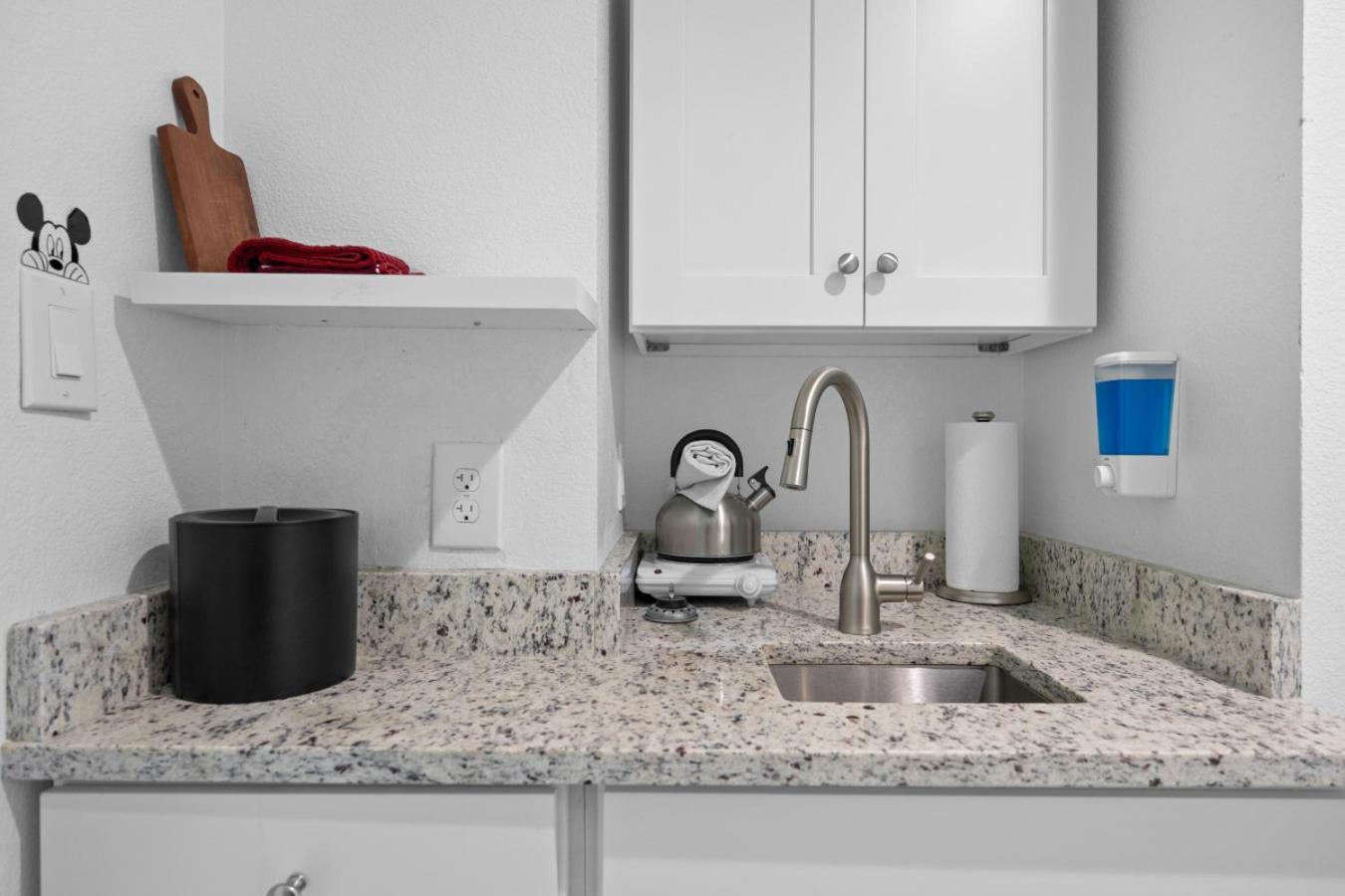 Holiday home King Bed Theme Park Free Shuttle Included Orlando