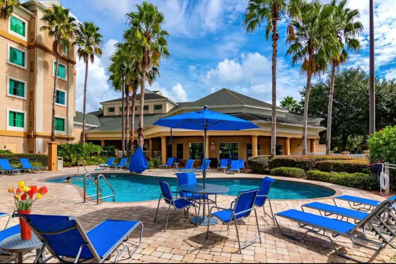 King Bed Theme Park Free Shuttle Included *