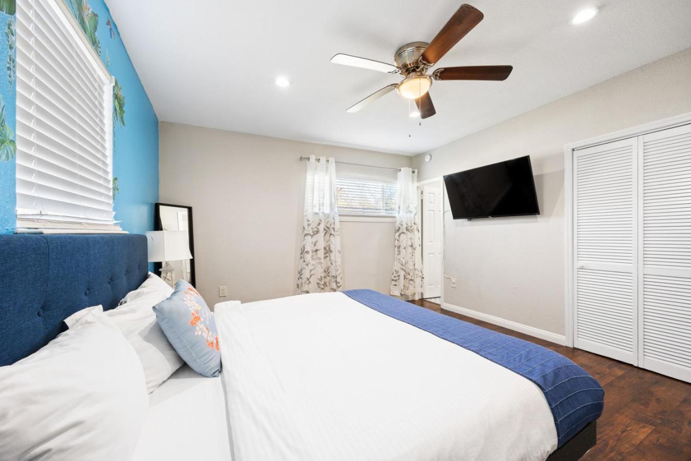 Airport Vacation Pet Friendly * Orlando