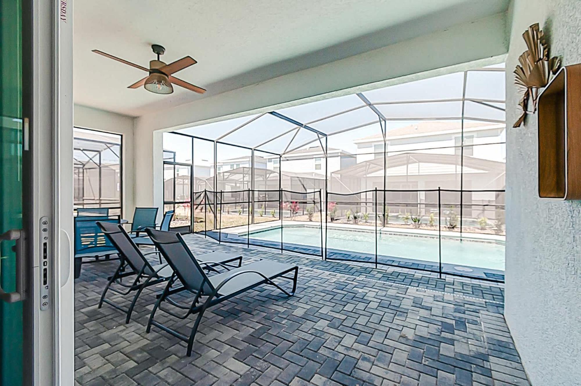 15976 Spacious & Charming Family Getaway Orlando