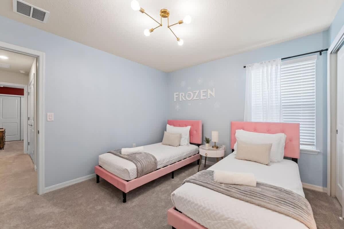 Super Homey- 8bdr - Ps5 Arcades Poker Loft Holiday home Orlando