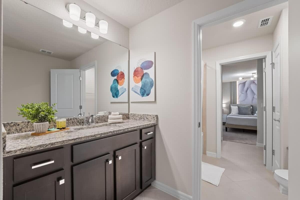 Super Homey- 8bdr - Ps5 Arcades Poker Loft Holiday home Orlando