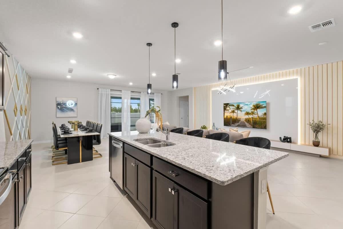 Super Homey- 8bdr - Ps5 Arcades Poker Loft Holiday home