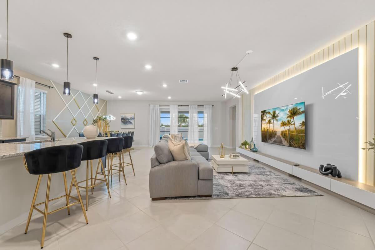 Holiday home Super Homey- 8bdr - Ps5 Arcades Poker Loft Orlando