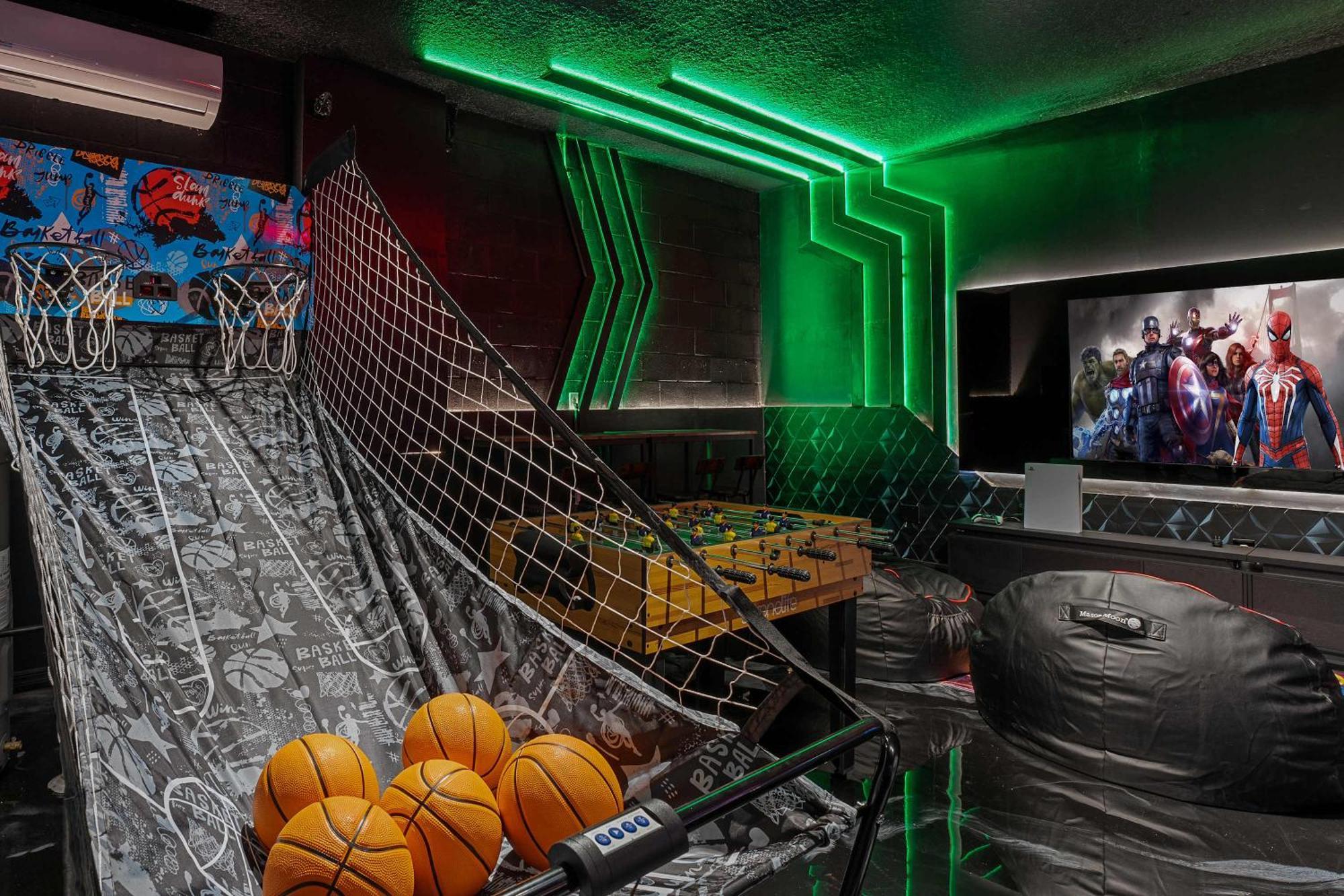 Super Homey- 8bdr - Ps5 Arcades Poker Loft Holiday home Orlando