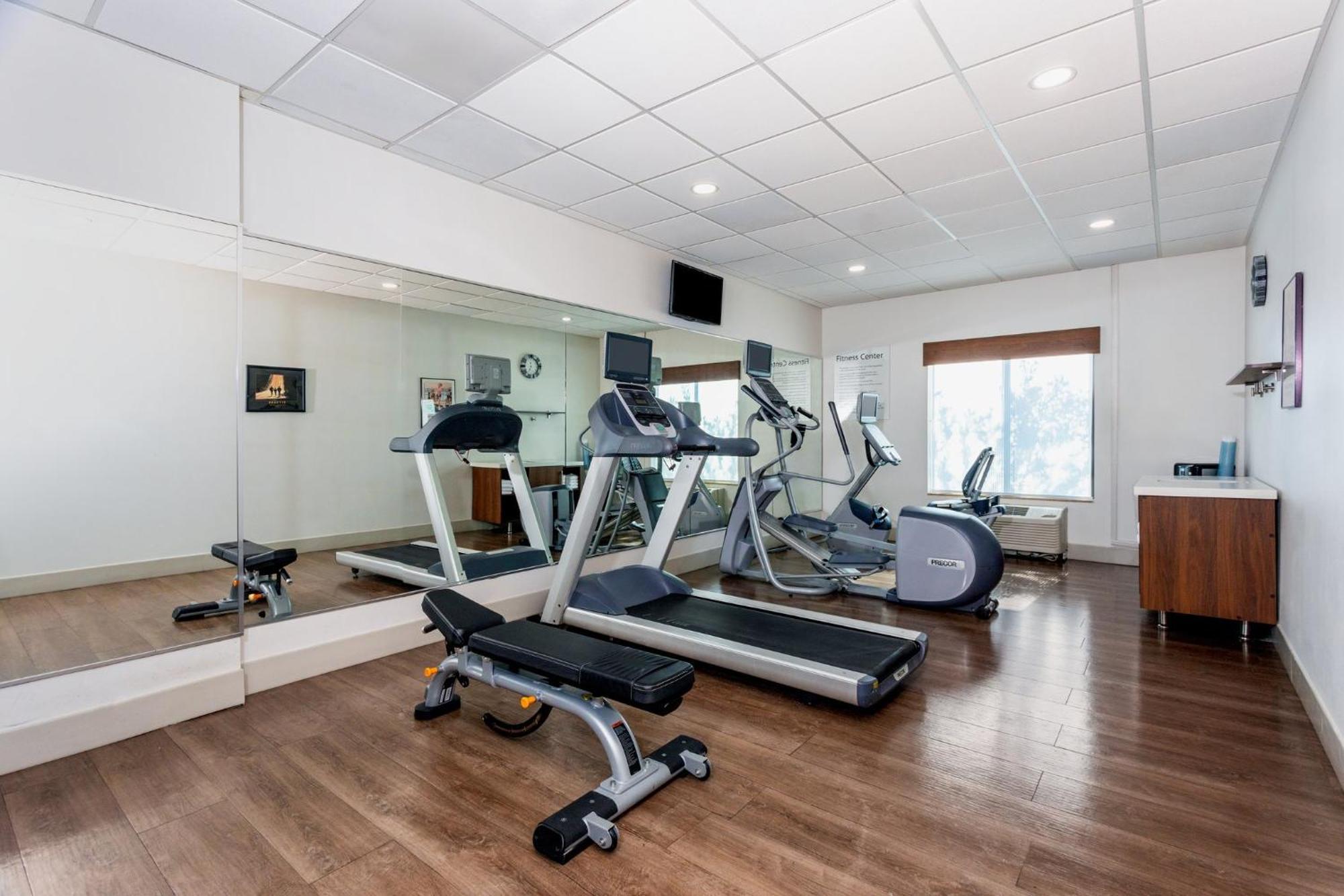 Hotel Express-international Drive By Ihg 3*