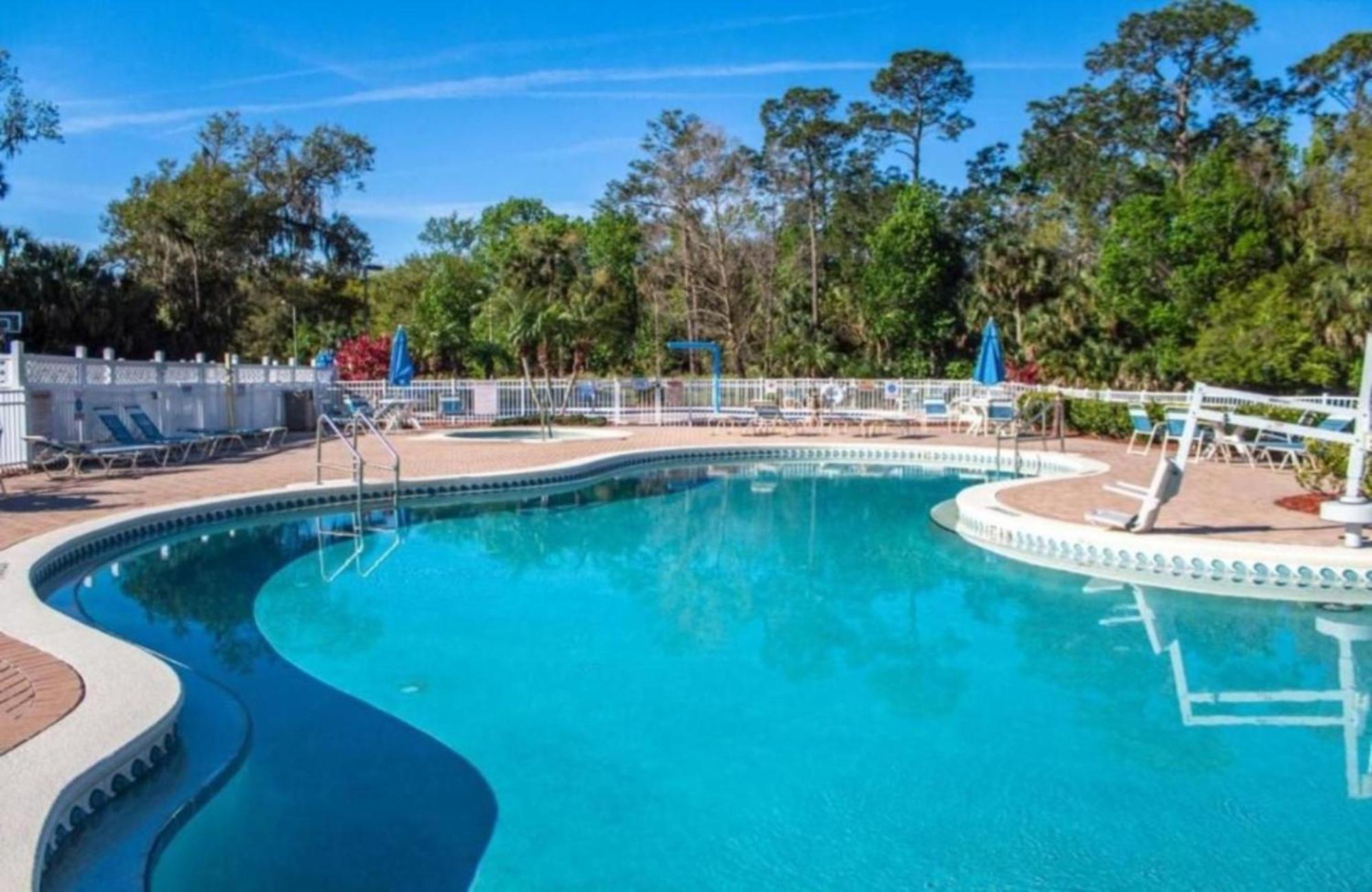Diamond Barefootn 2bd Orlando