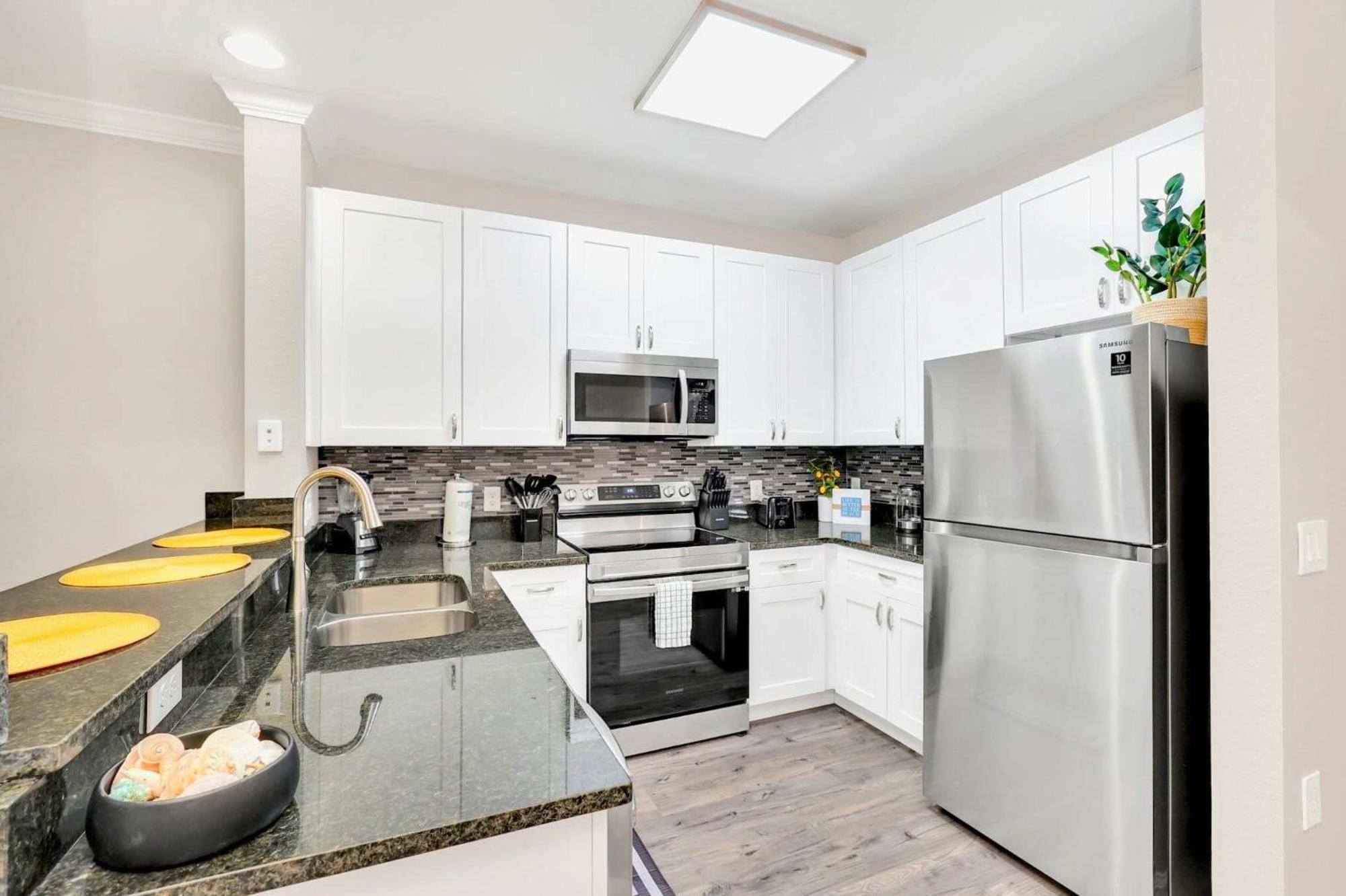 2br With Pool & Hot Tub - Near *
