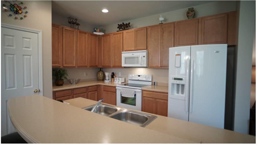 Compass Bay Tranquil Retreat - Four Bedroom Holiday home