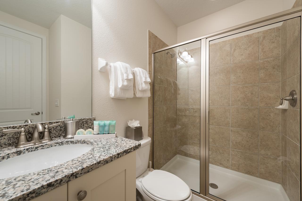 Spacious By Rentyl Near With Private Pool, Movie Room, Air Hockey Table & Amenities - 530b