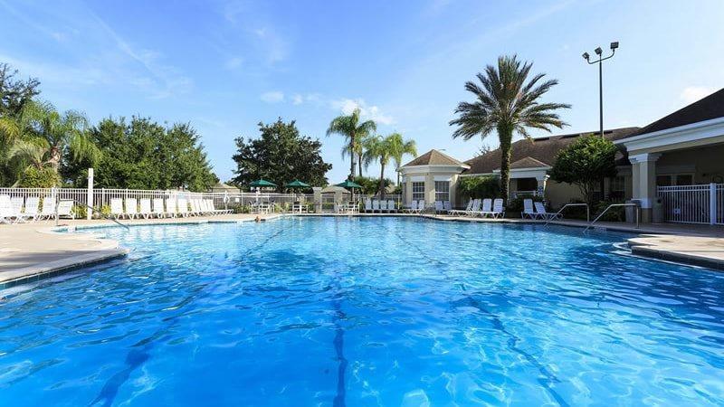 Stunning 4 Bedroom Pool Located In Windsor Palms Holiday home