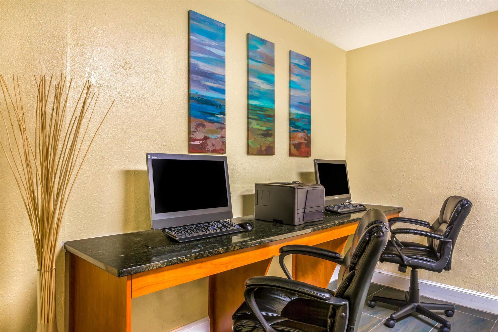 Hawthorn By Wyndham International Drive Hotel 3*